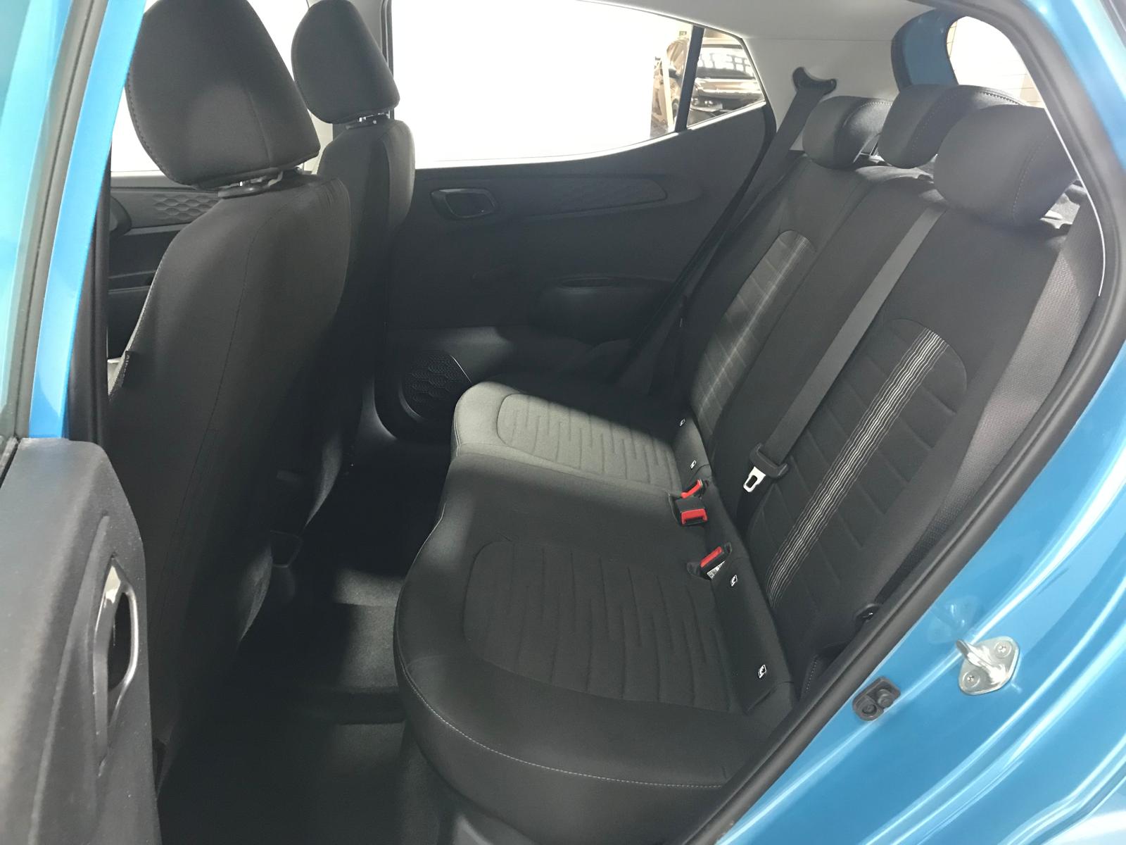 HYUNDAI i10 TECH 1.0MPI