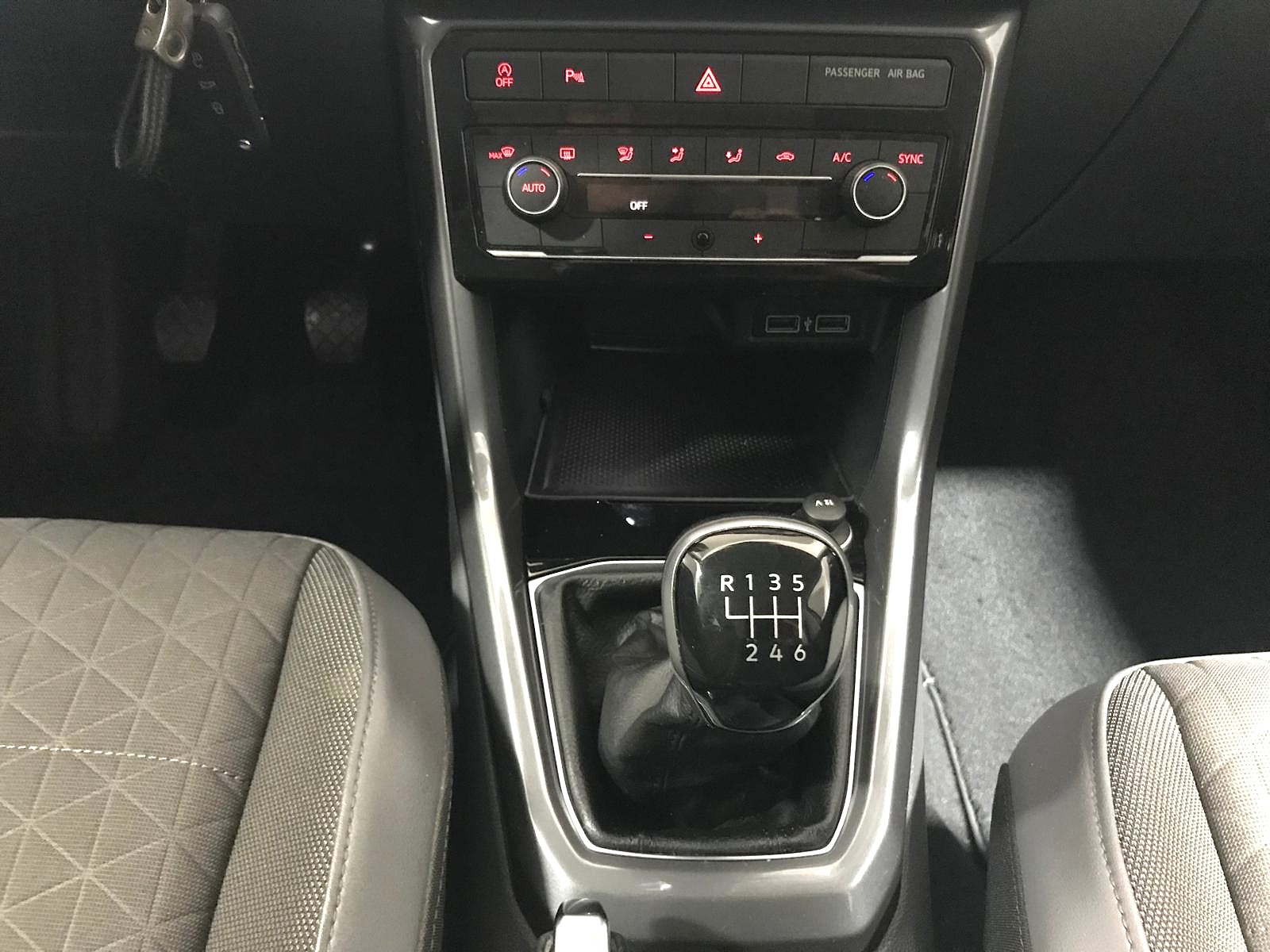 VOLKSWAGEN T-CROSS 1.0TSI ADVANDED 115CV