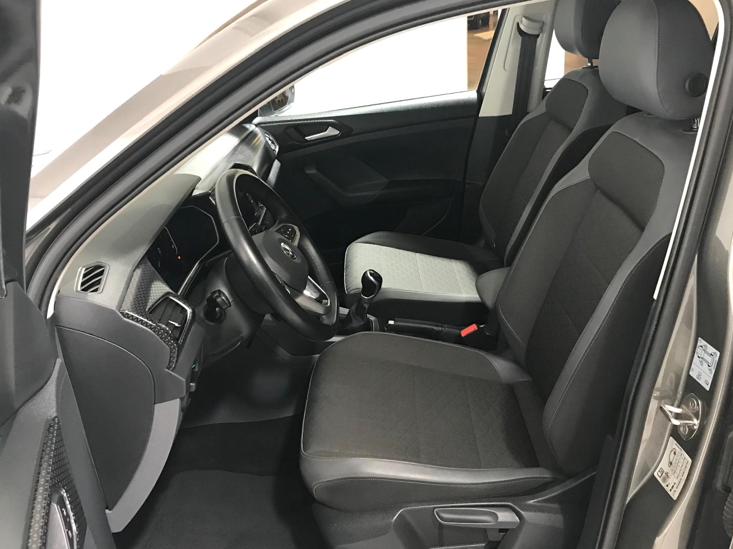 VOLKSWAGEN T-CROSS 1.0TSI ADVANDED 115CV
