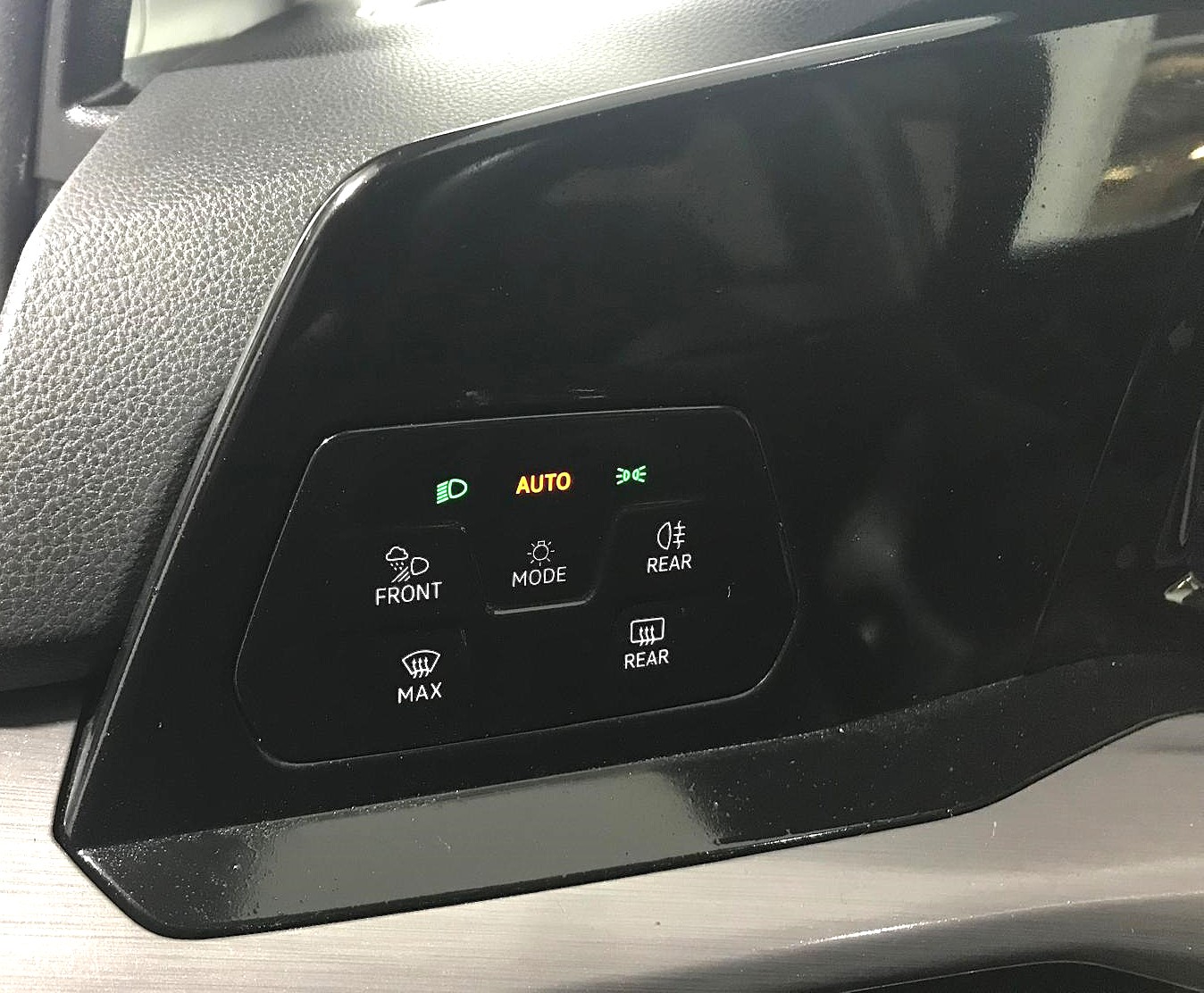 VOLKSWAGEN GOLF 8 1.5TSI 130CV STYLE