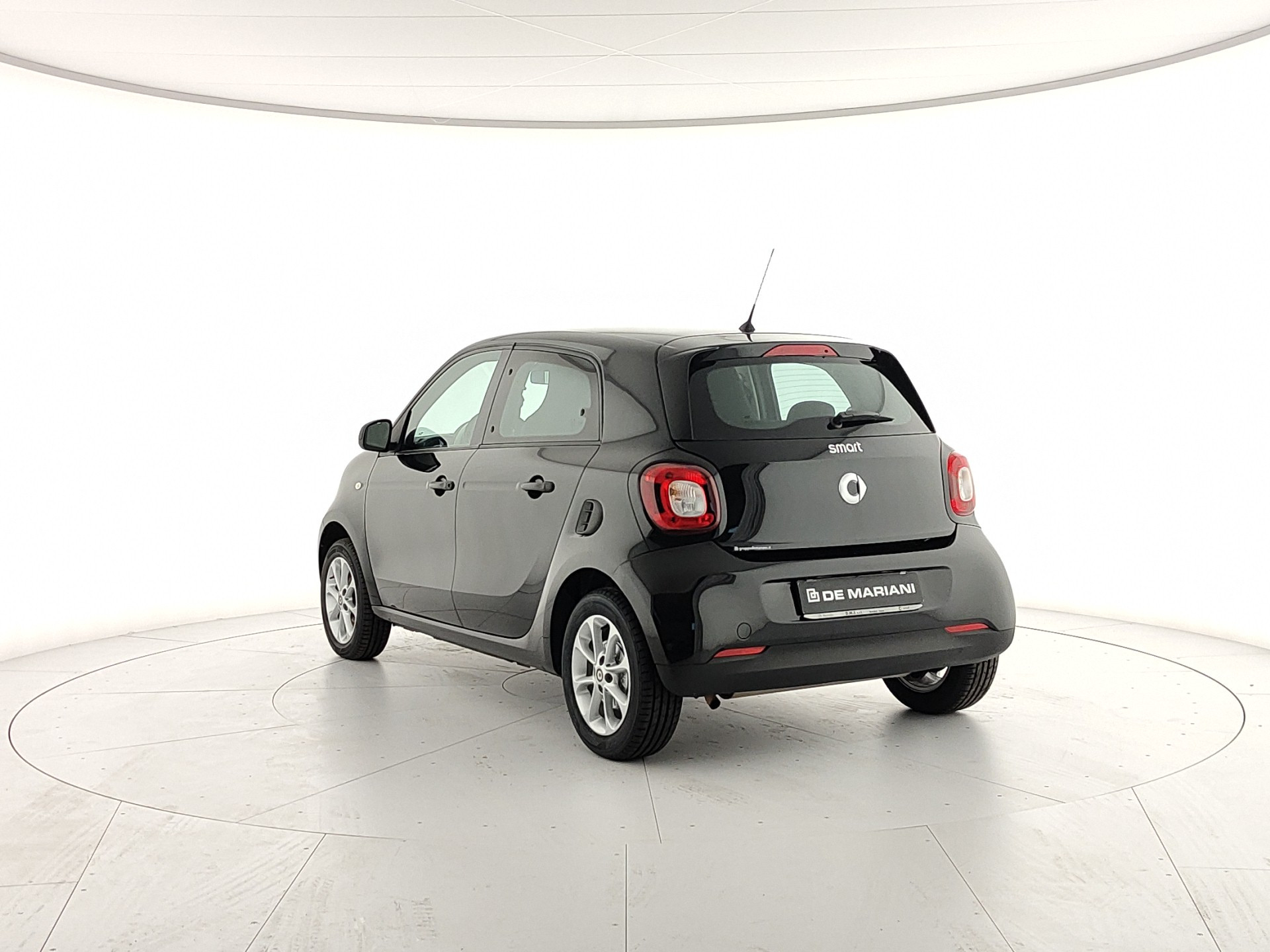 SMART FORFOUR 1.0 71cv YOUNGSTER