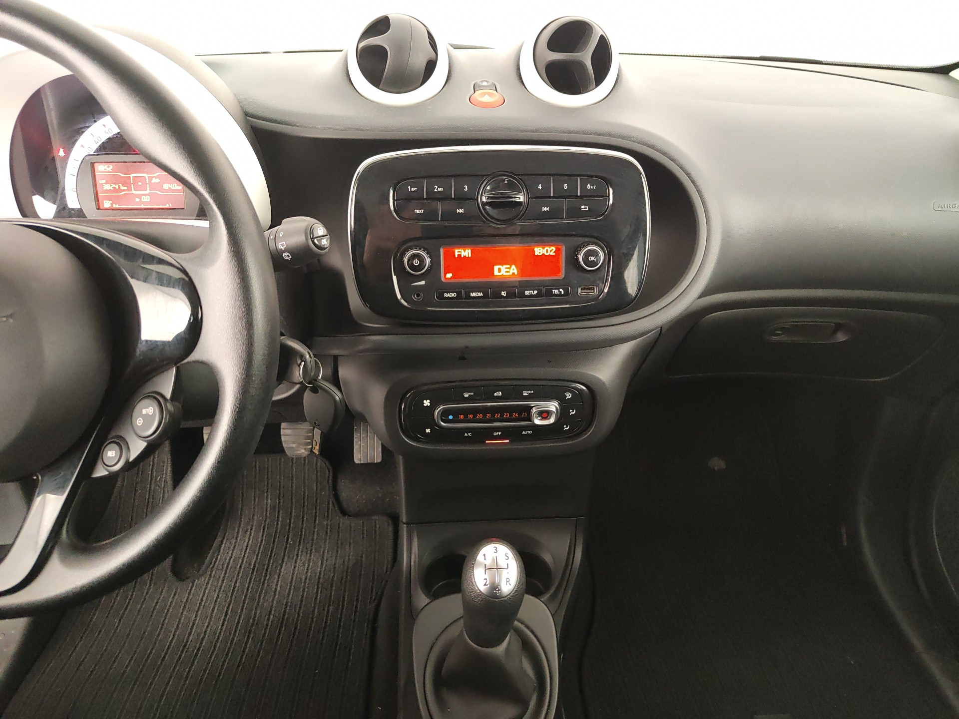 SMART FORFOUR 1.0 71cv YOUNGSTER