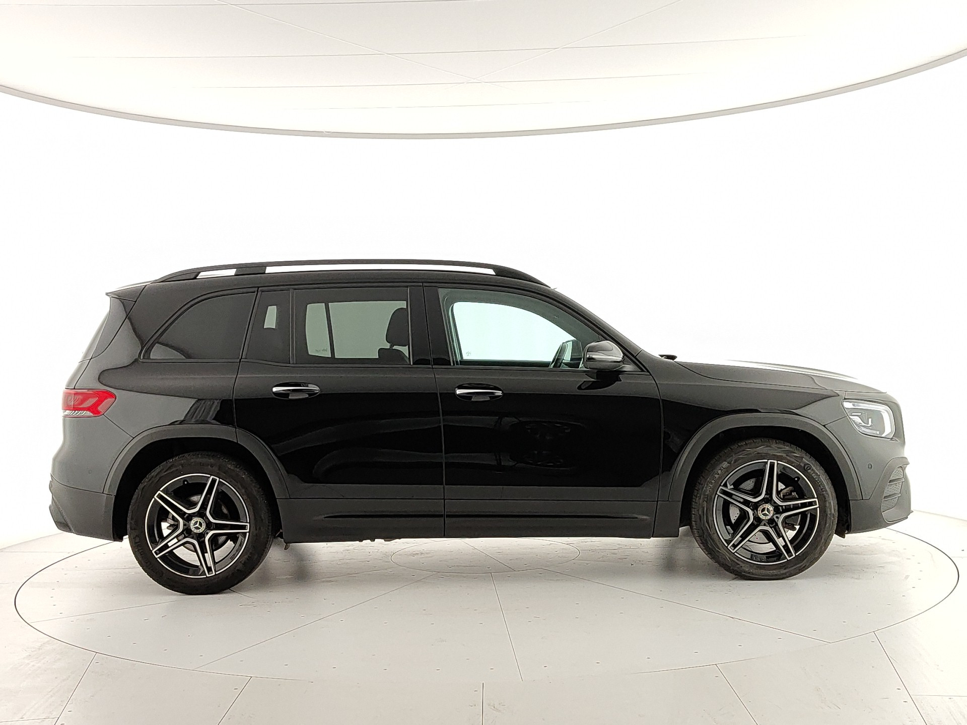 MERCEDES GLB 200d PREMIUM AUTO