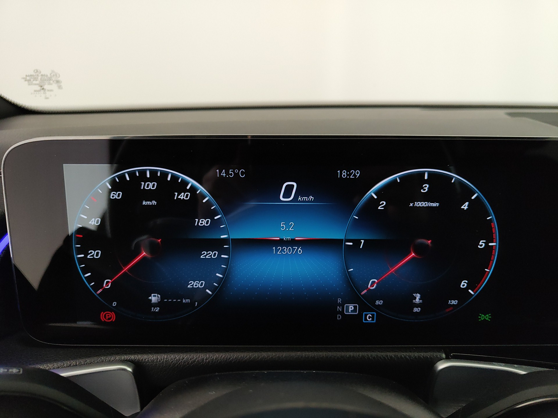 MERCEDES GLB 200d PREMIUM AUTO