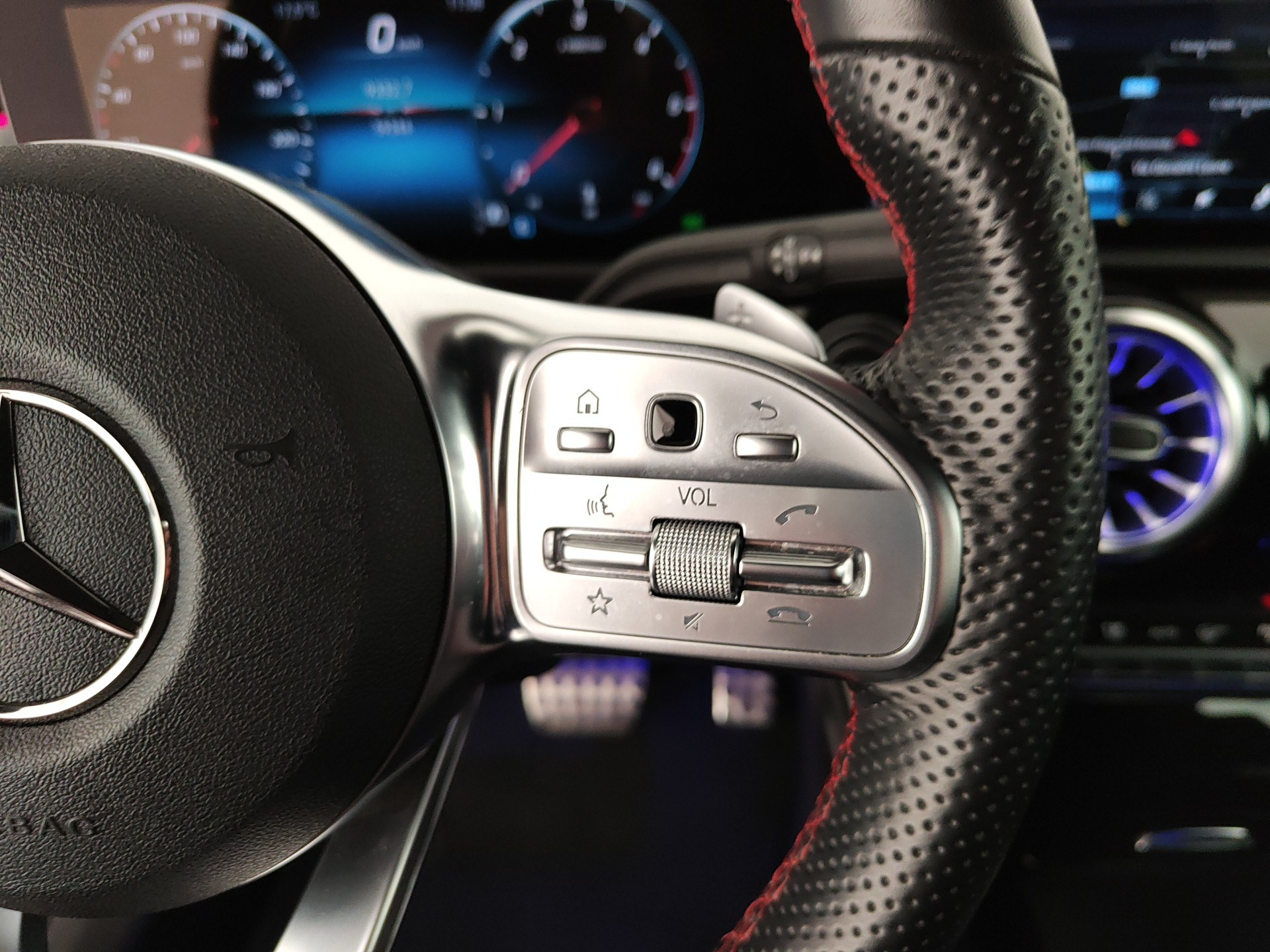 MERCEDES CLA COUPE 200D PREMIUM AUTO