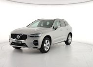 VOLVO XC60 B4 (d) AWD Geartronic Momentum Pro MHEV 197cv