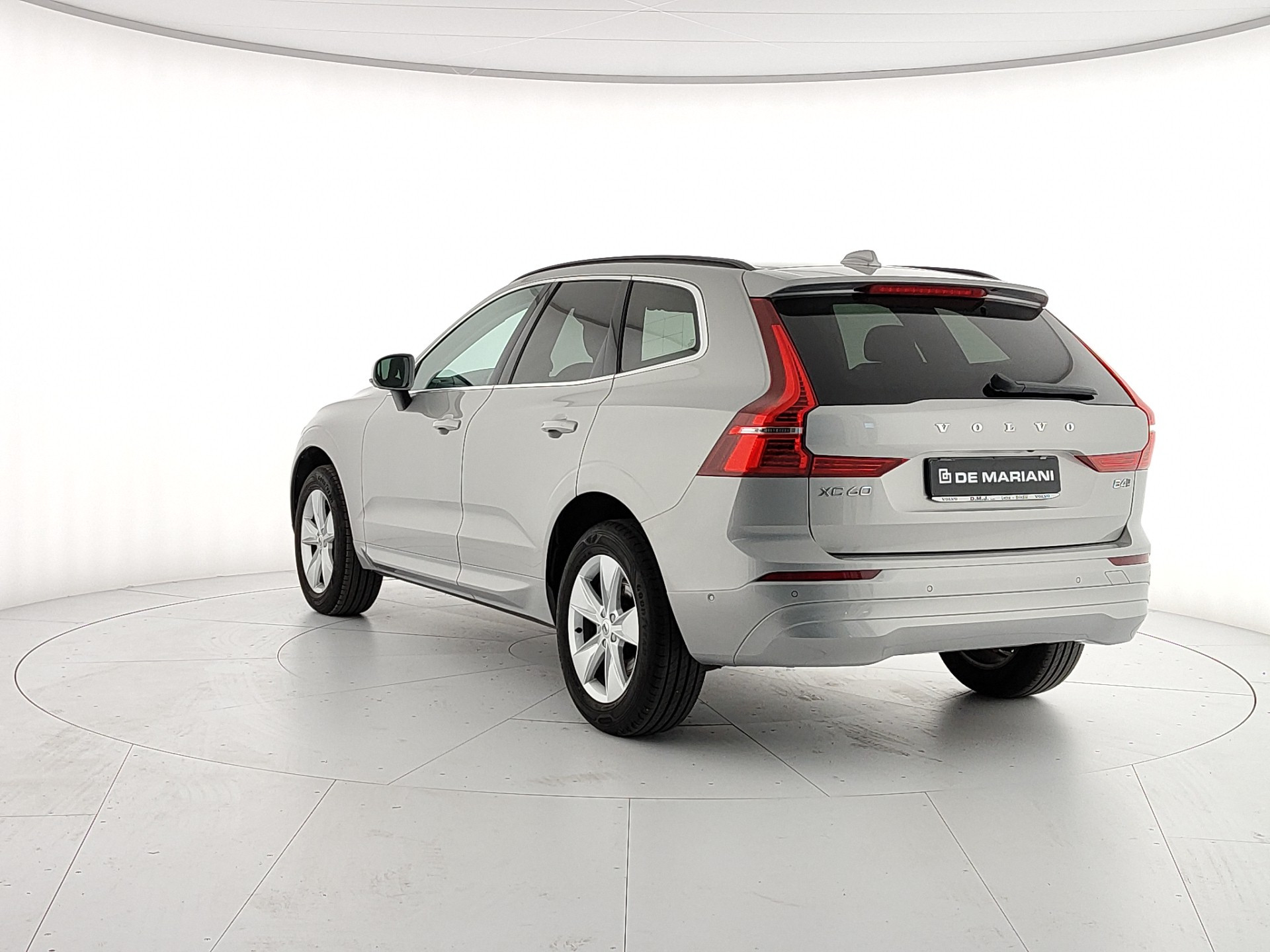 VOLVO XC60 B4 (d) AWD Geartronic Momentum Pro MHEV 197cv