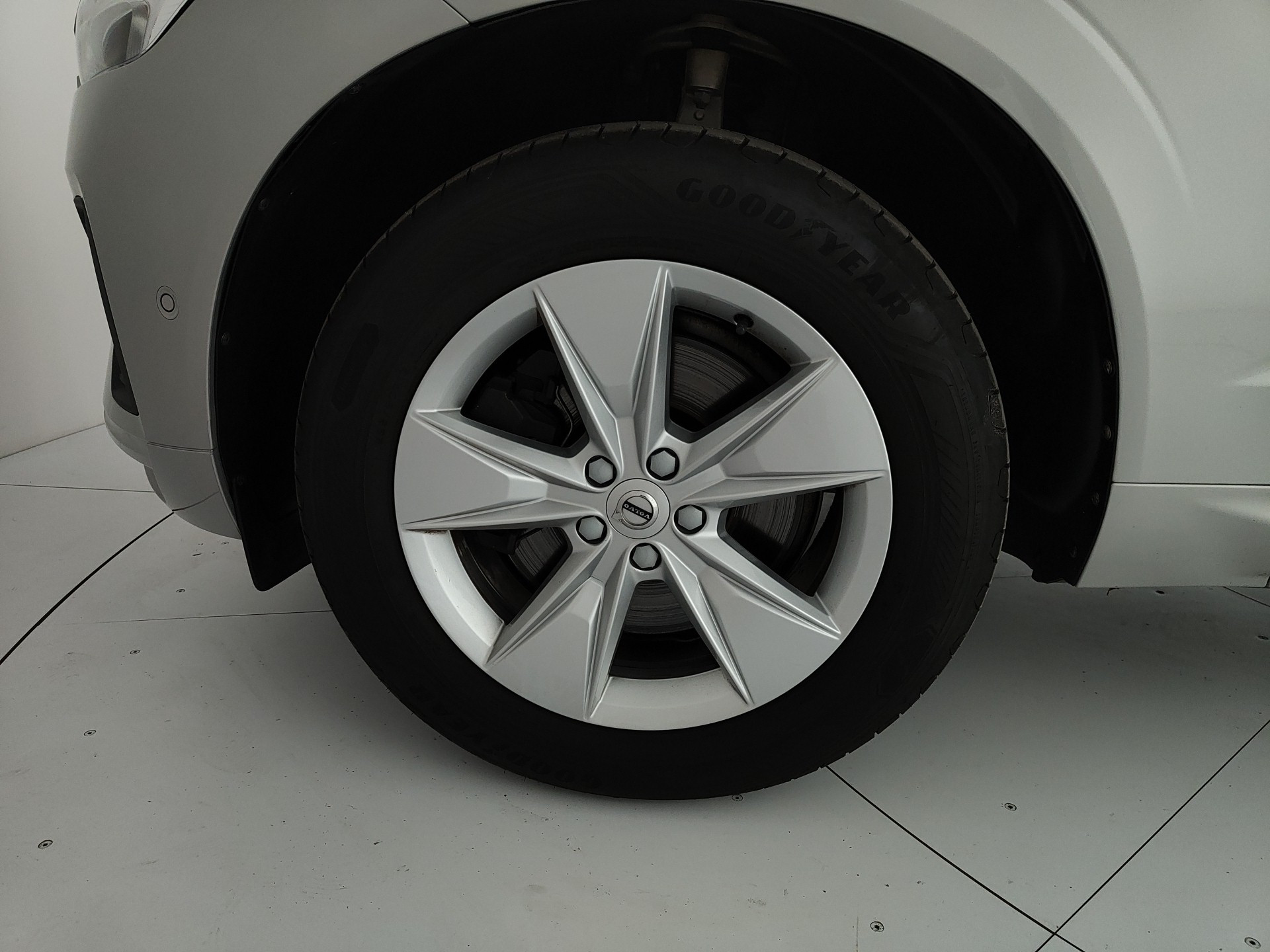 VOLVO XC60 B4 (d) AWD Geartronic Momentum Pro MHEV 197cv