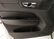 VOLVO XC60 B4 (d) AWD Geartronic Momentum Pro MHEV 197cv