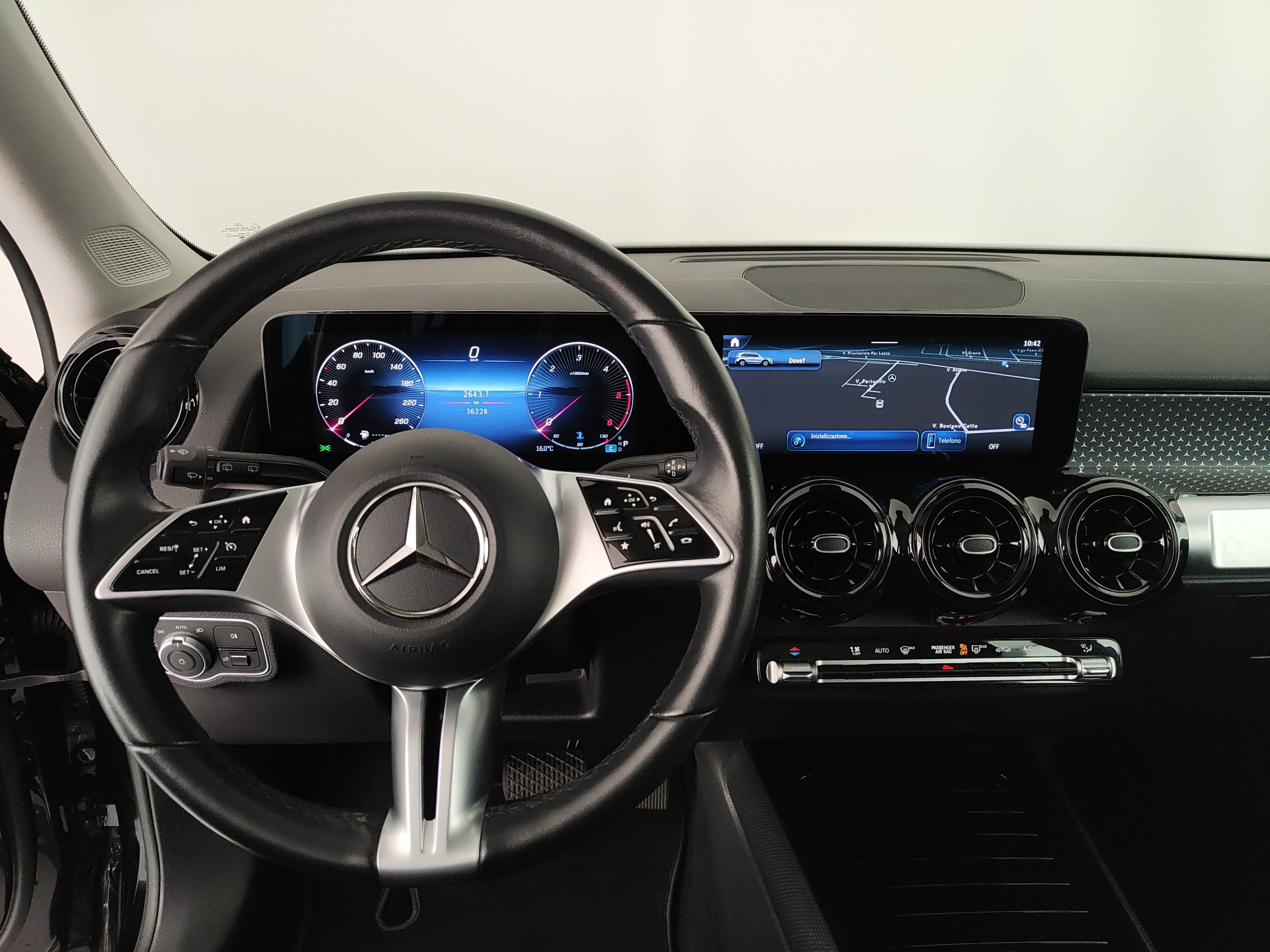 MERCEDES GLB 180d Advanced AUTO