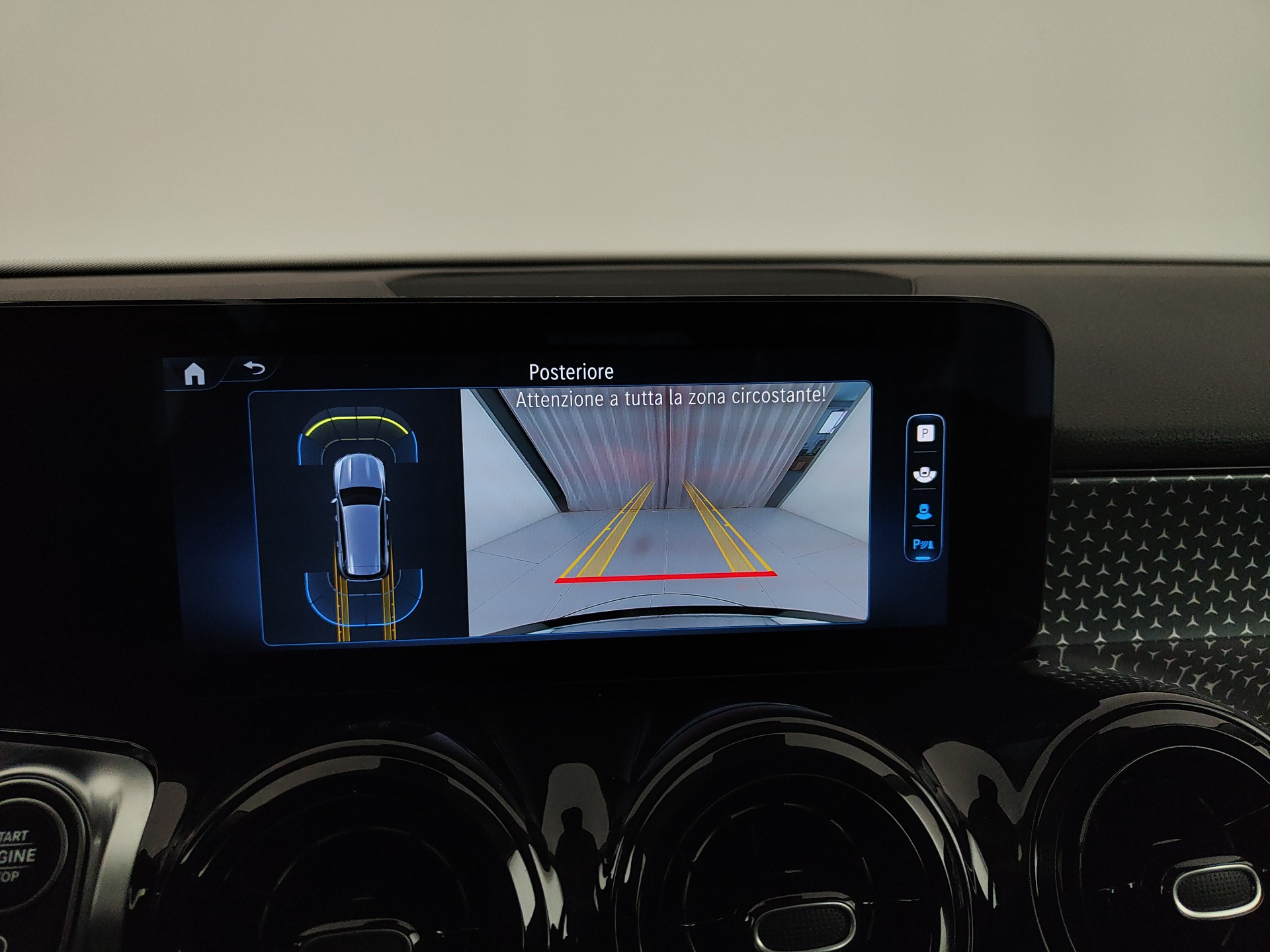 MERCEDES GLB 180d Advanced AUTO