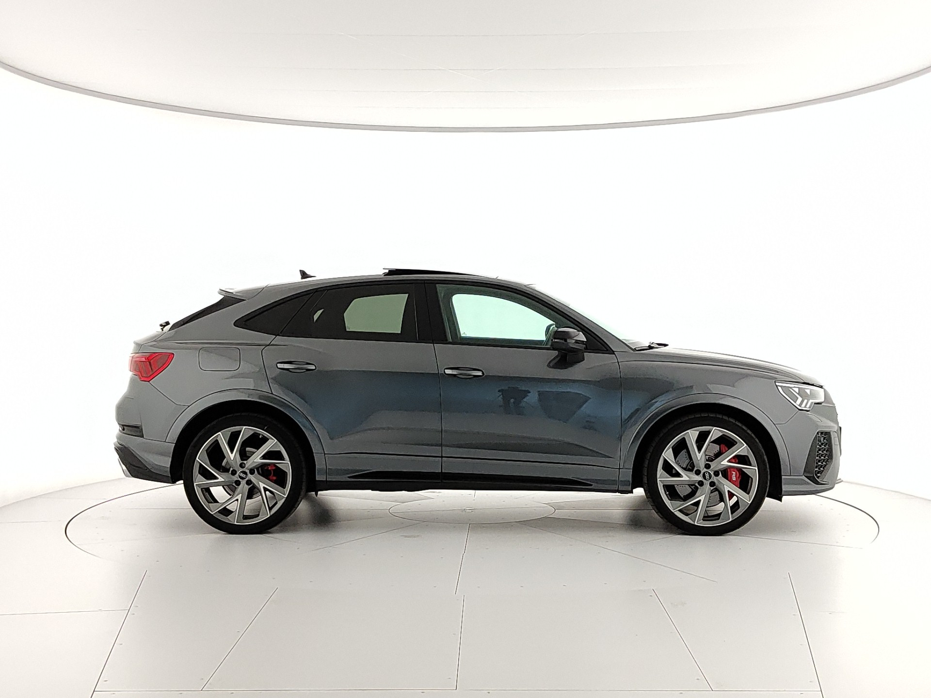 AUDI Q3 SPORTBACK RS 2.5 QUATTRO S-TRONIC
