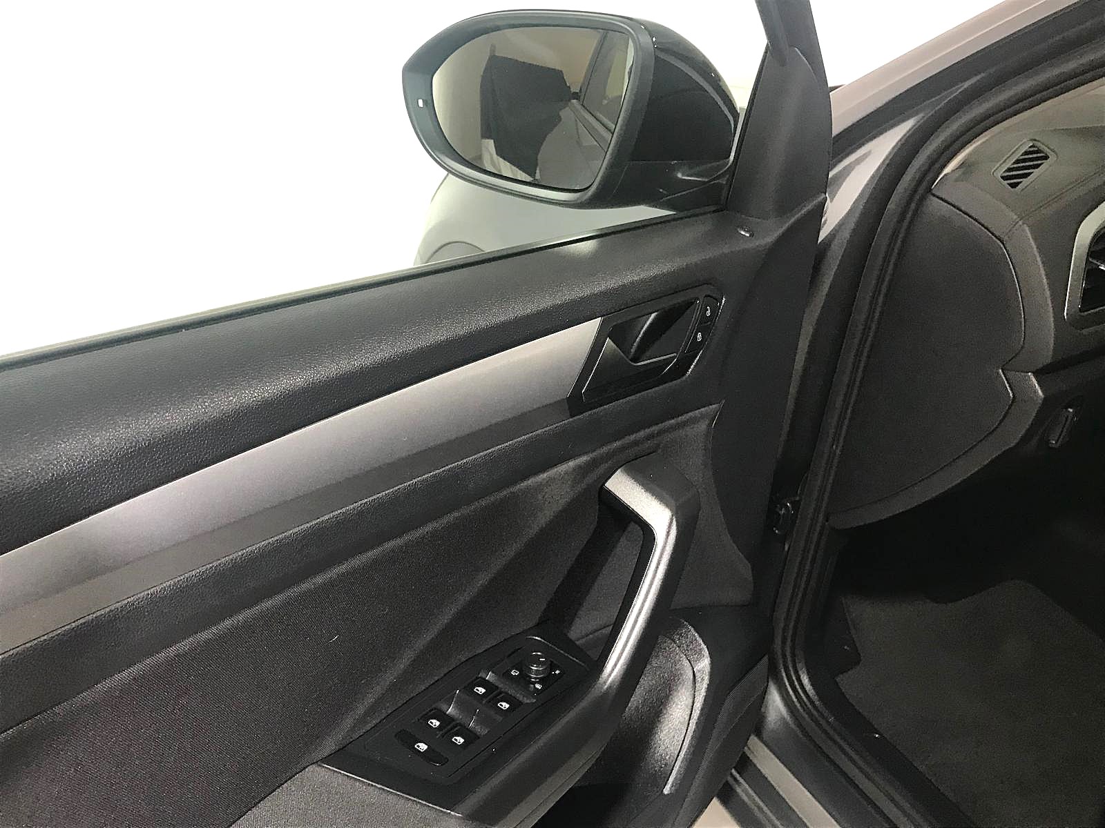 VOLKSWAGEN T-ROC 2.0TDI 115CV SPORT