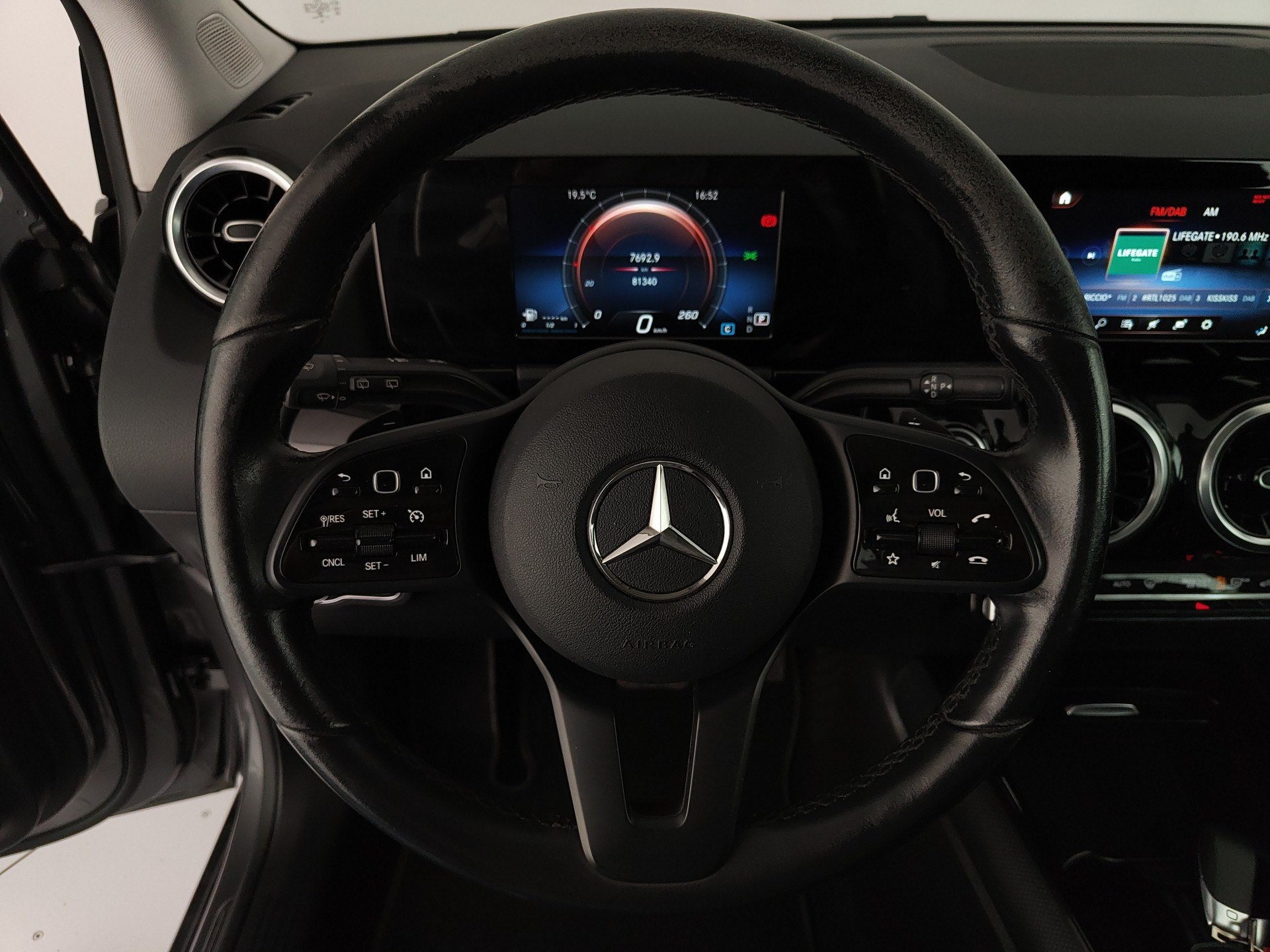 MERCEDES B 180d SPORT AUTO