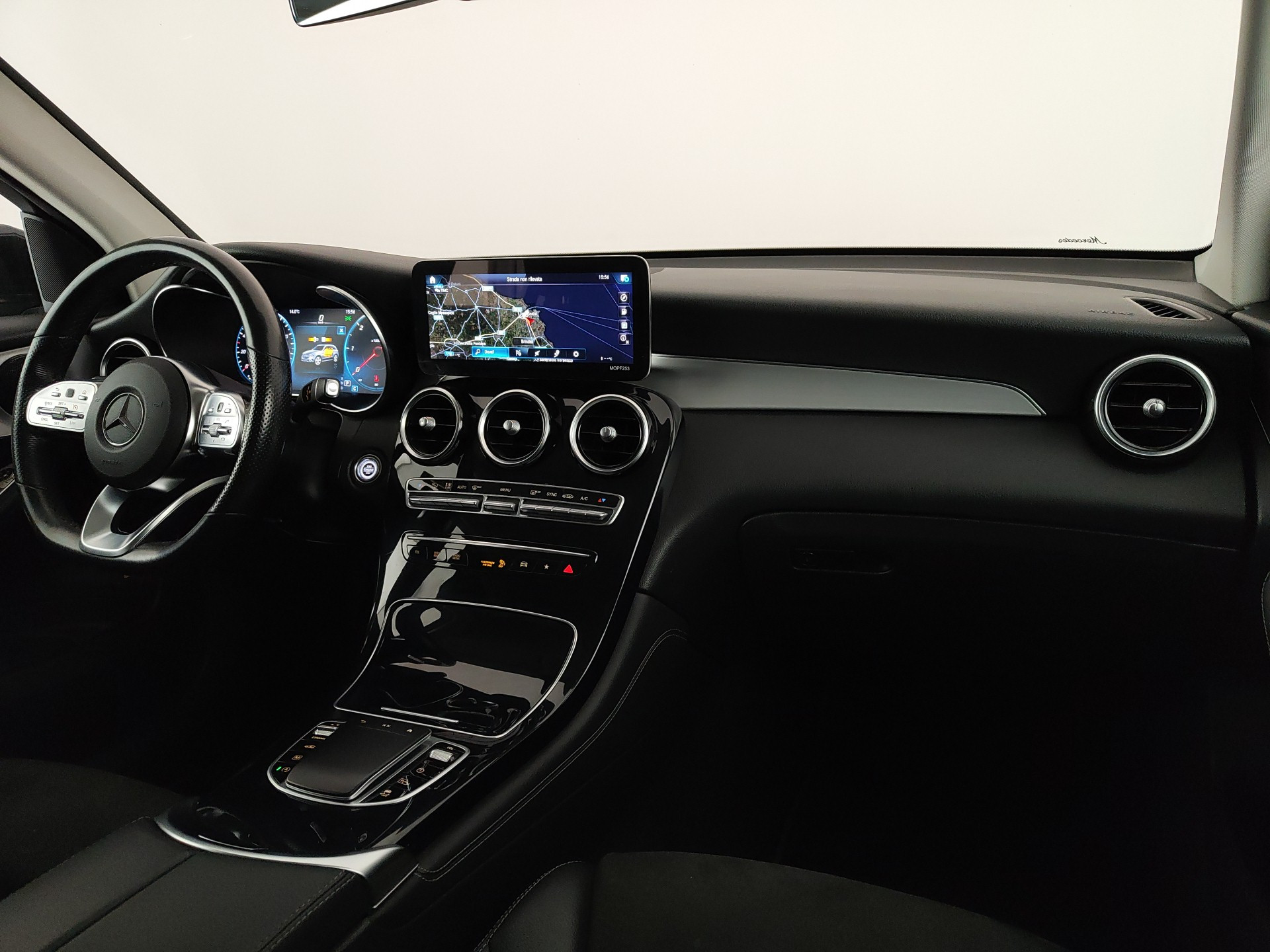 MERCEDES GLC 220d PREMIUM 4MATIC Auto