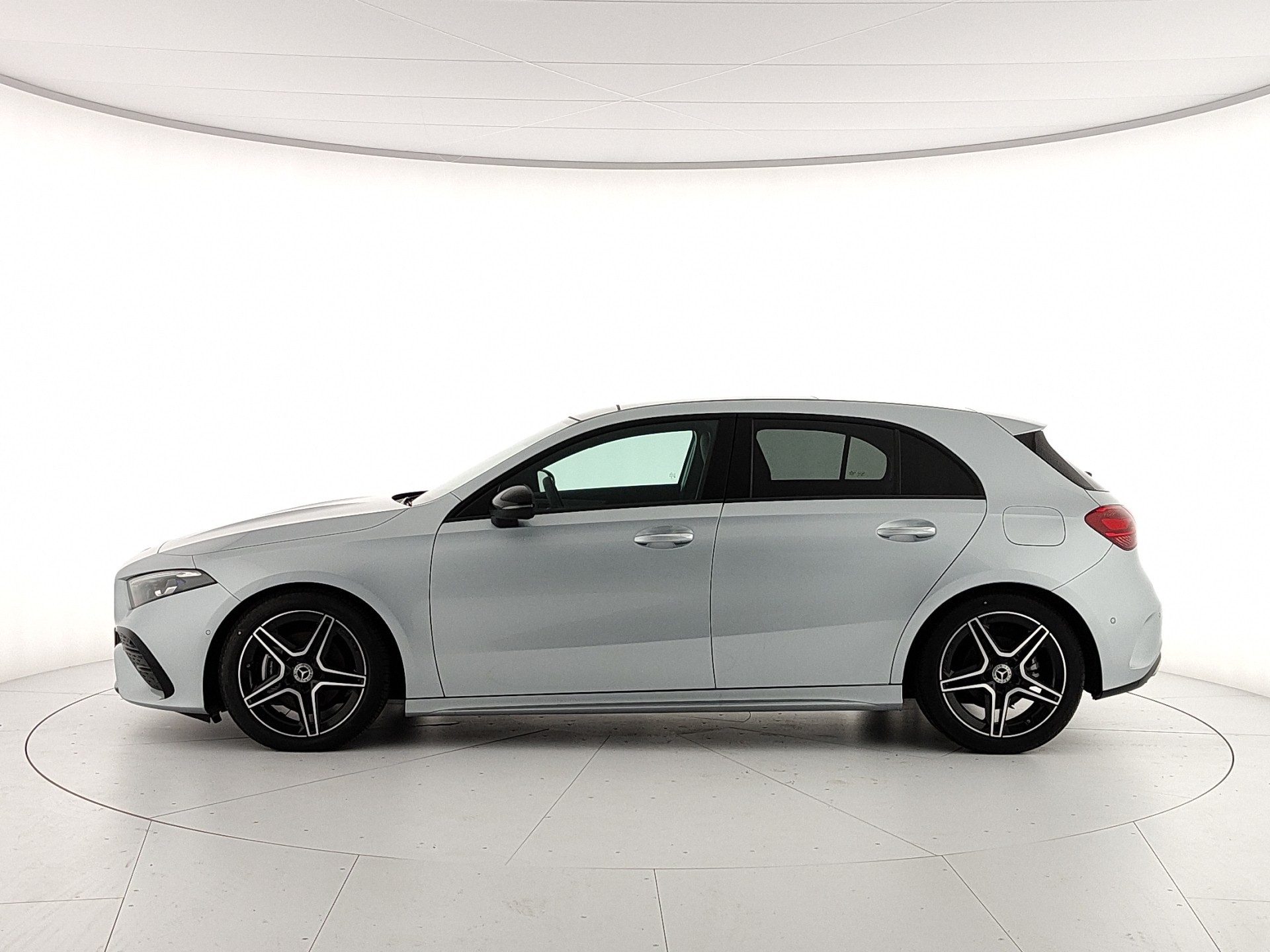 MERCEDES CLASSE A 180 d AMG Line Advanced Plus auto