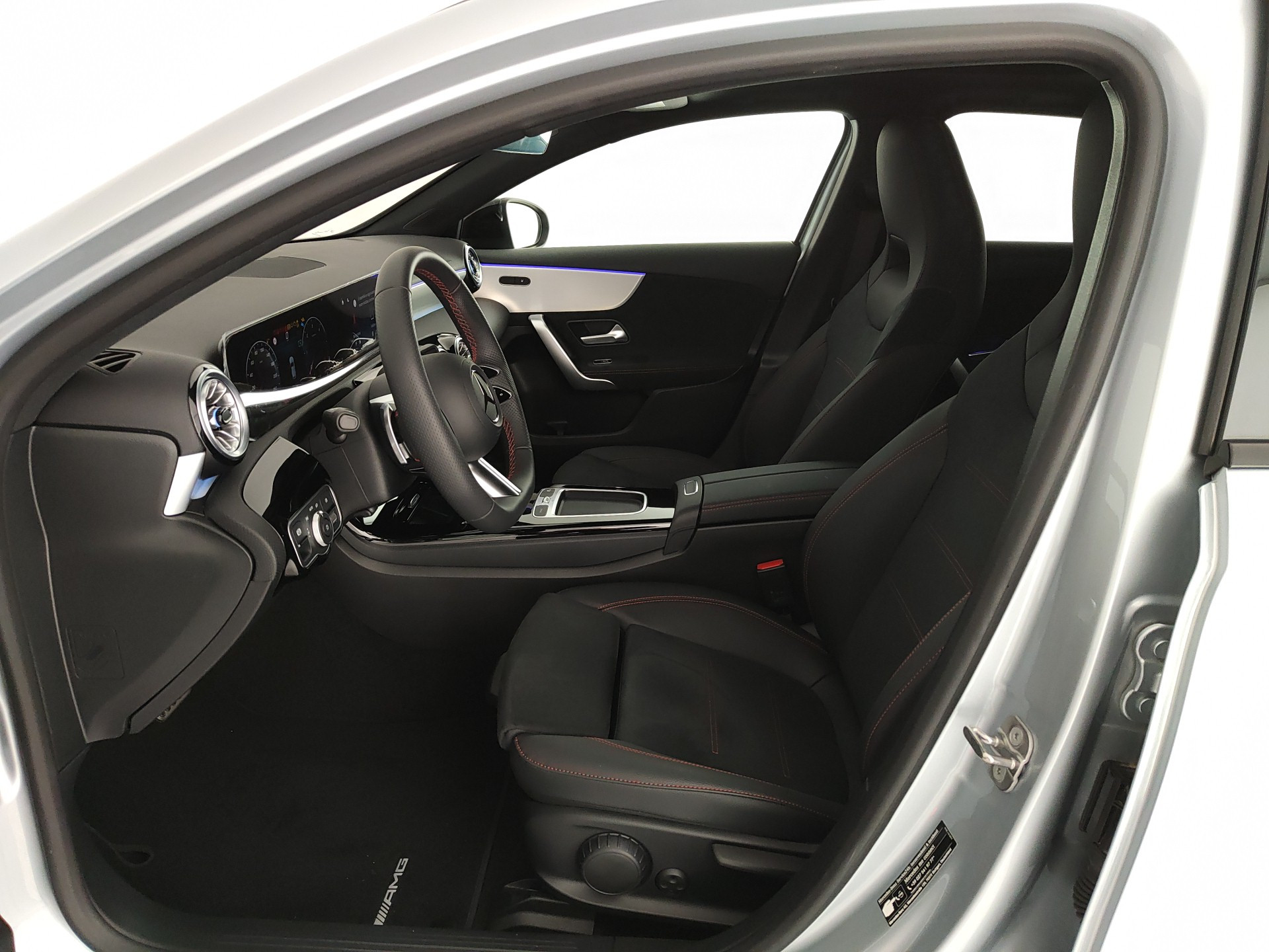 MERCEDES CLASSE A 180 d AMG Line Advanced Plus auto