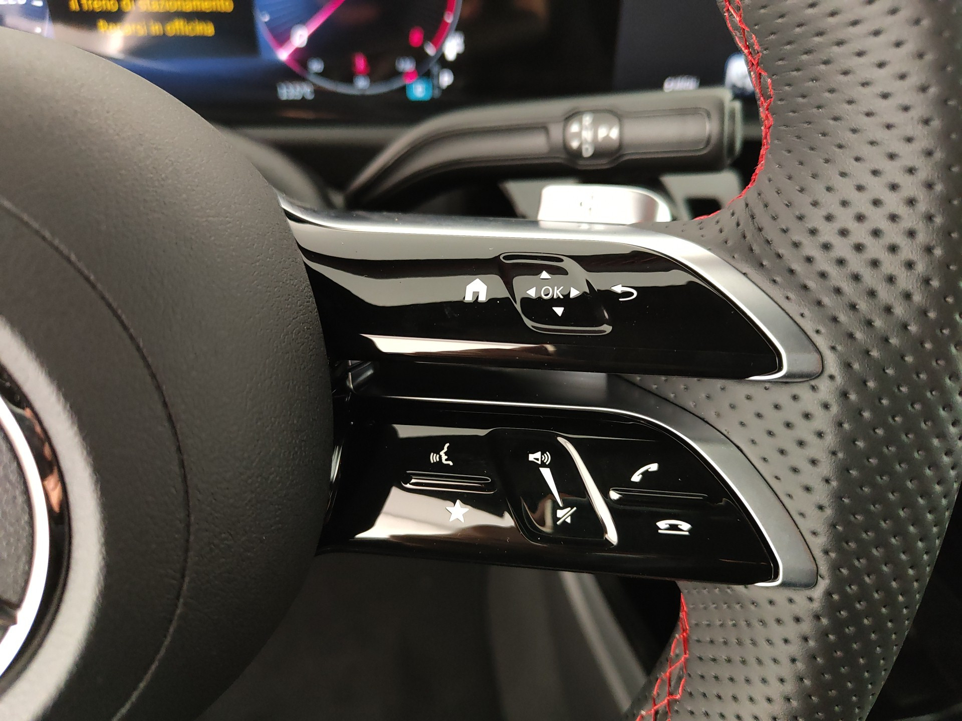 MERCEDES CLASSE A 180 d AMG Line Advanced Plus auto