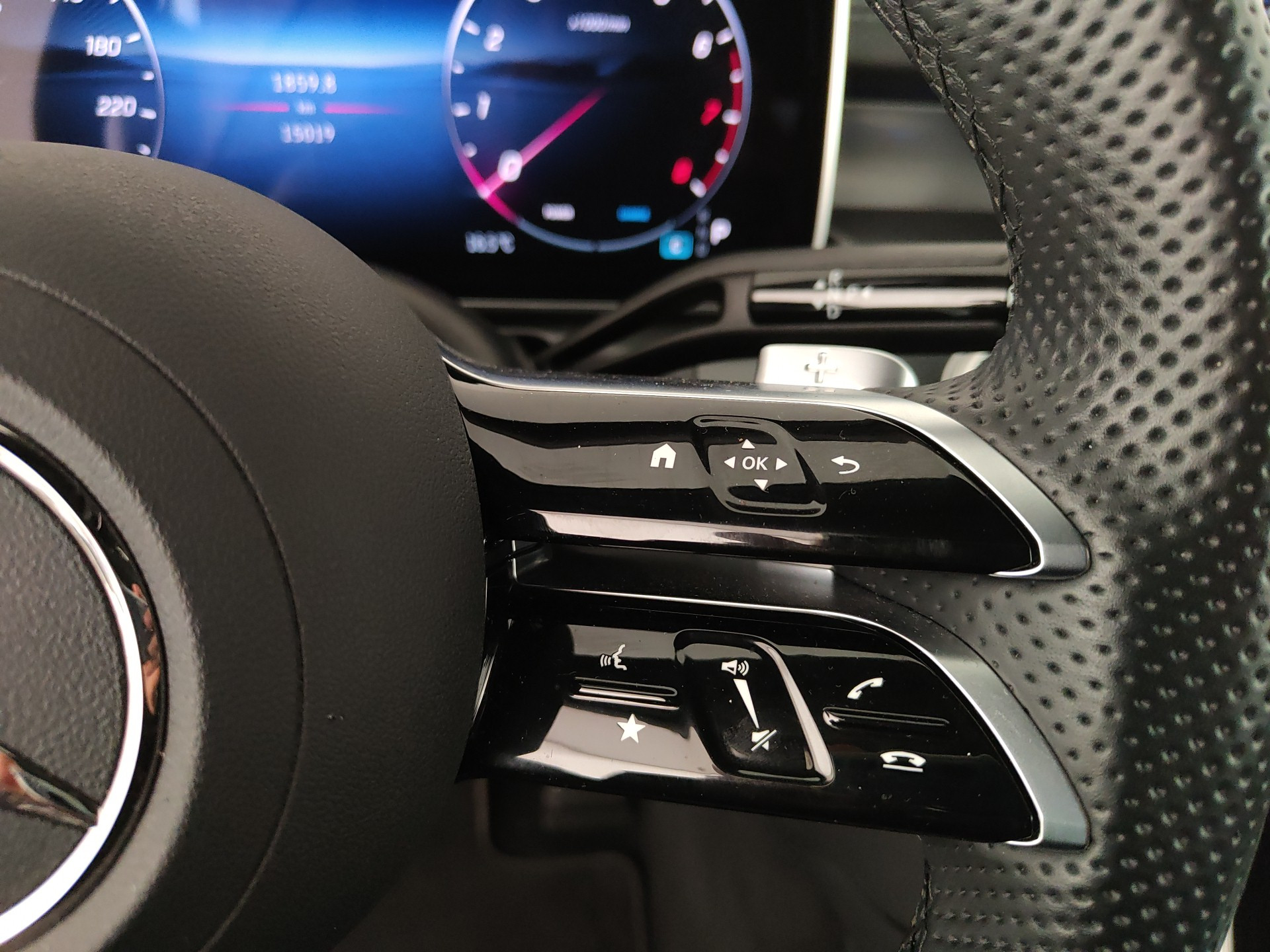 MERCEDES CLE Cabrio 200 AMG Line Advanced Plus auto