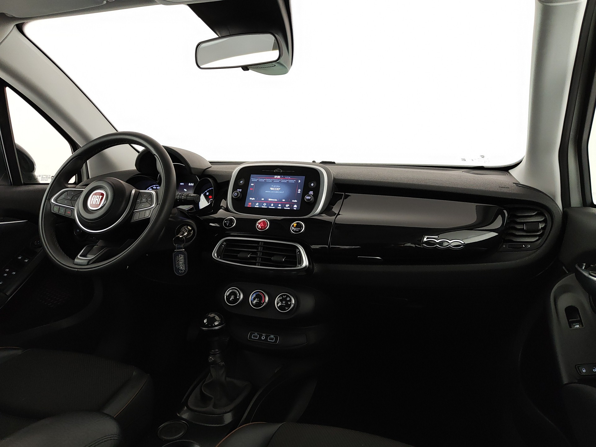 FIAT 500X 1.3 mjt 120° 4×2 95cv AUTOCARRO