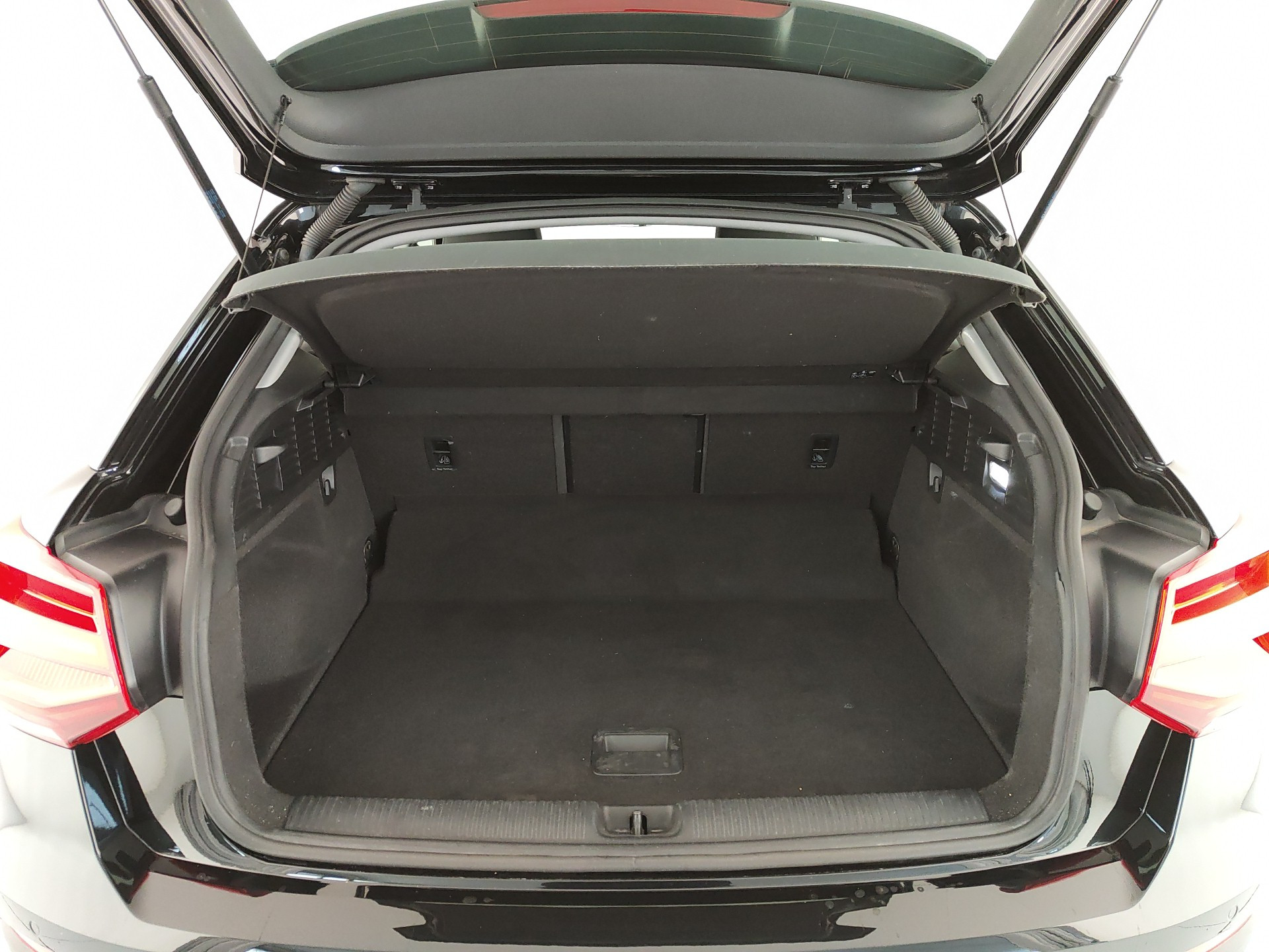 AUDI Q2 1.6 TDI Business S-Tronic 116cv