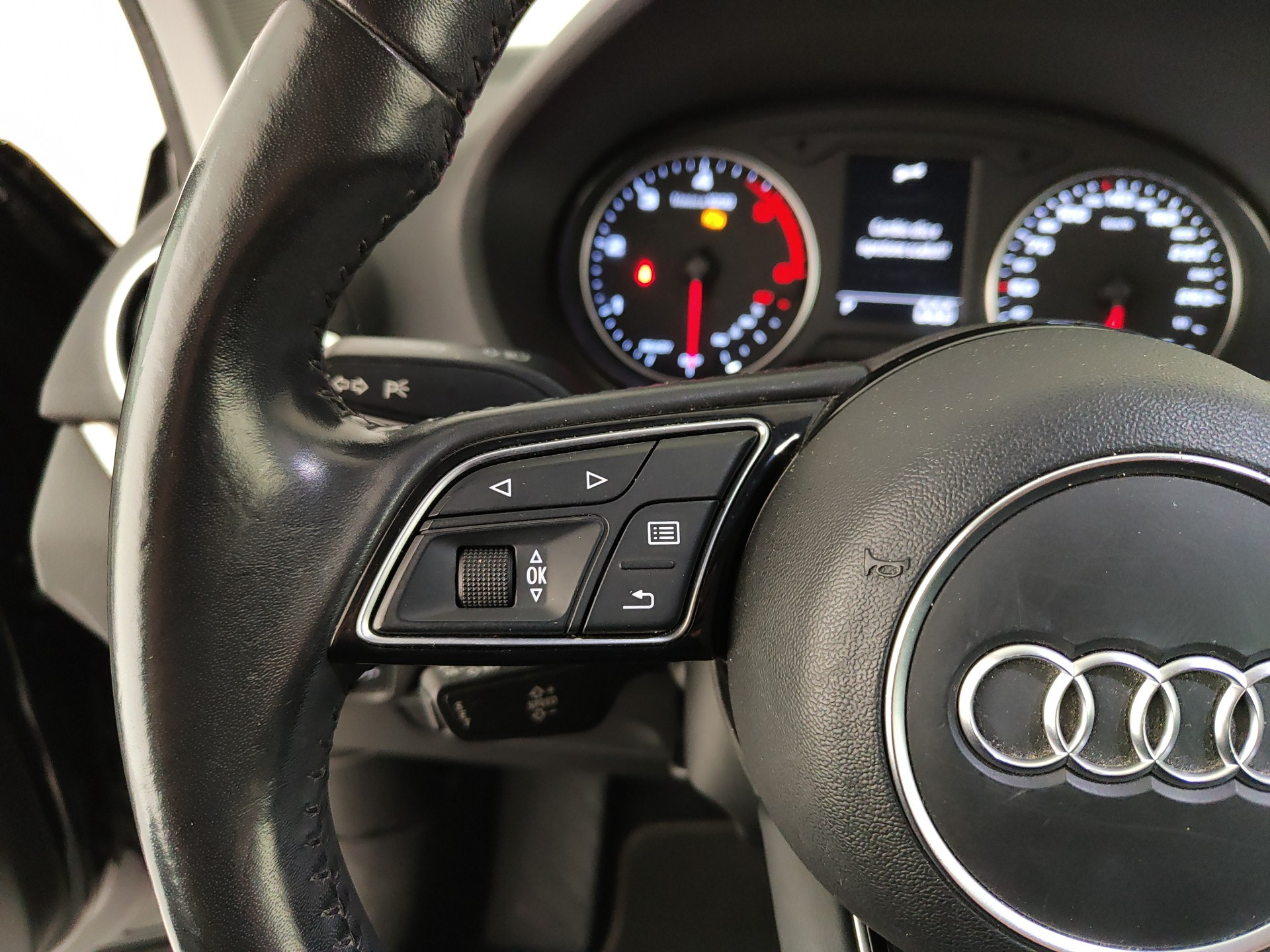 AUDI Q2 1.6 TDI Business S-Tronic 116cv