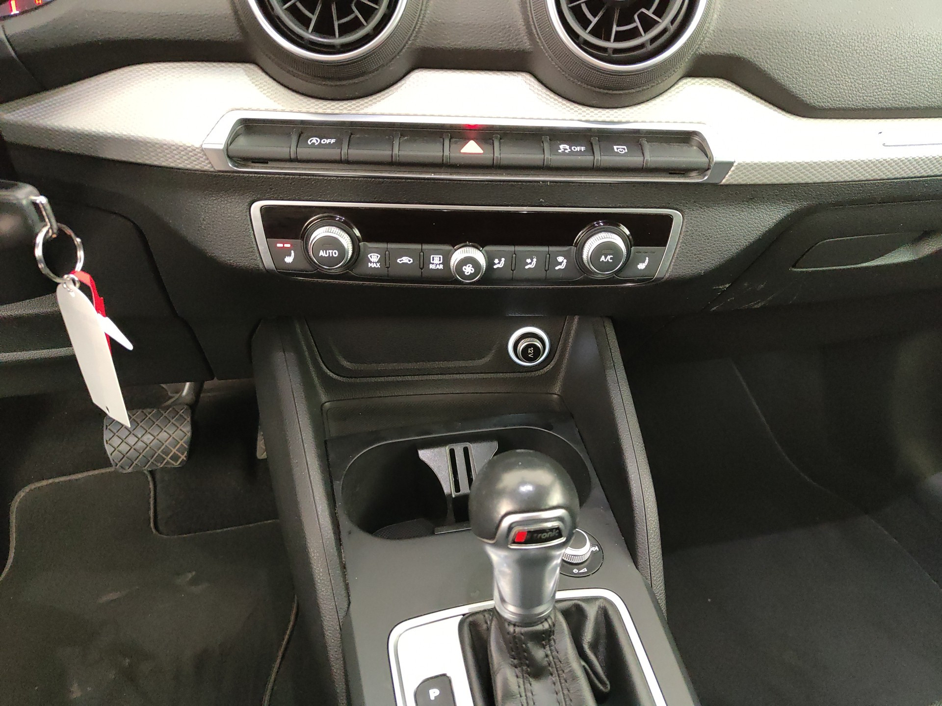 AUDI Q2 1.6 TDI Business S-Tronic 116cv