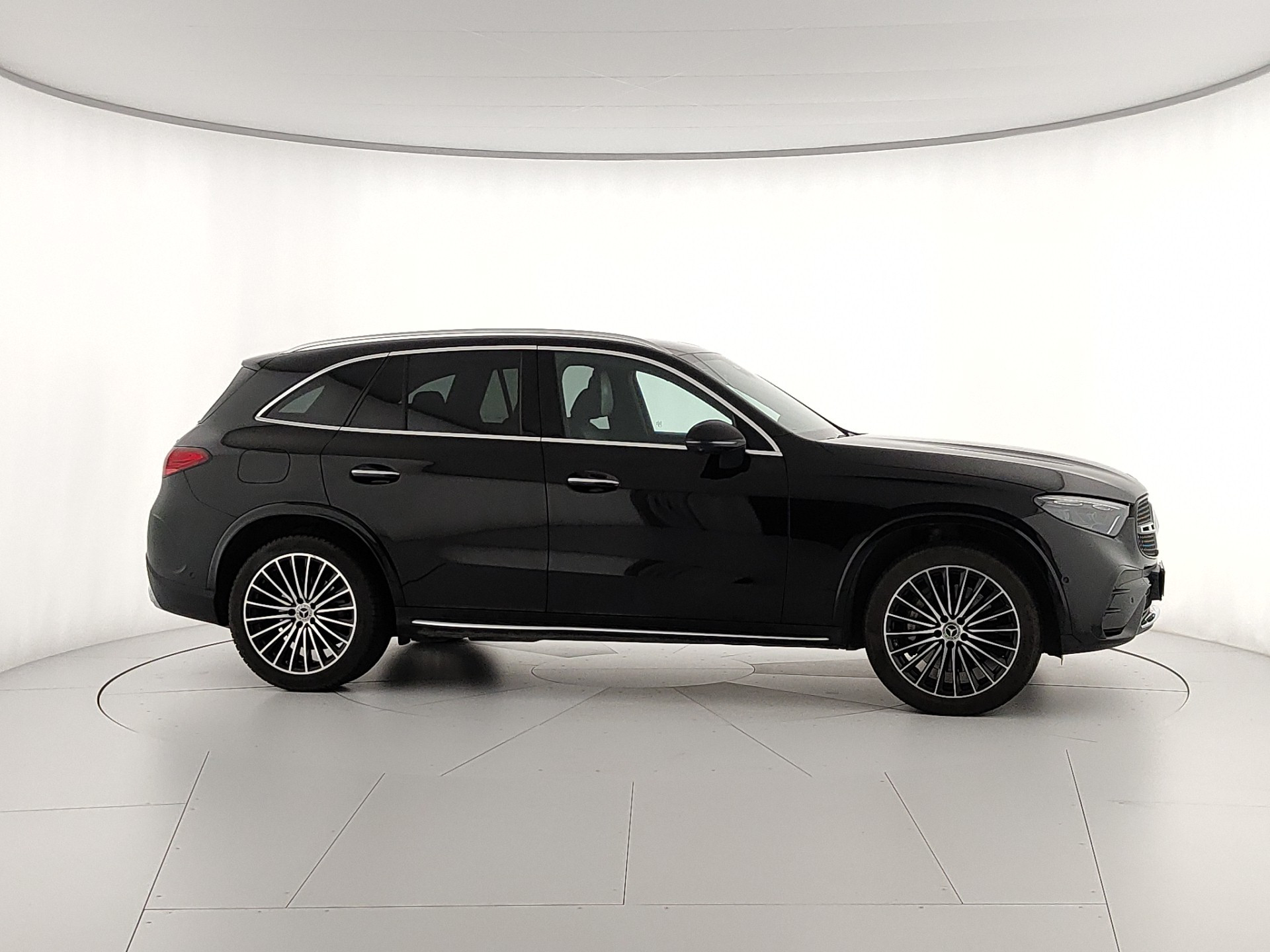 MERCEDES GLC 220D AMG PREMIUM 4 MATIC AUTO