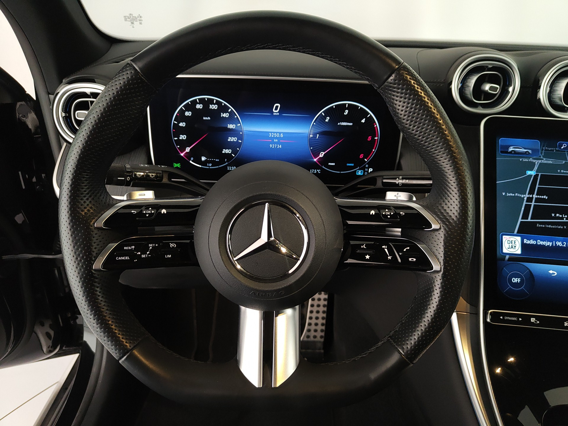 MERCEDES GLC 220D AMG PREMIUM 4 MATIC AUTO