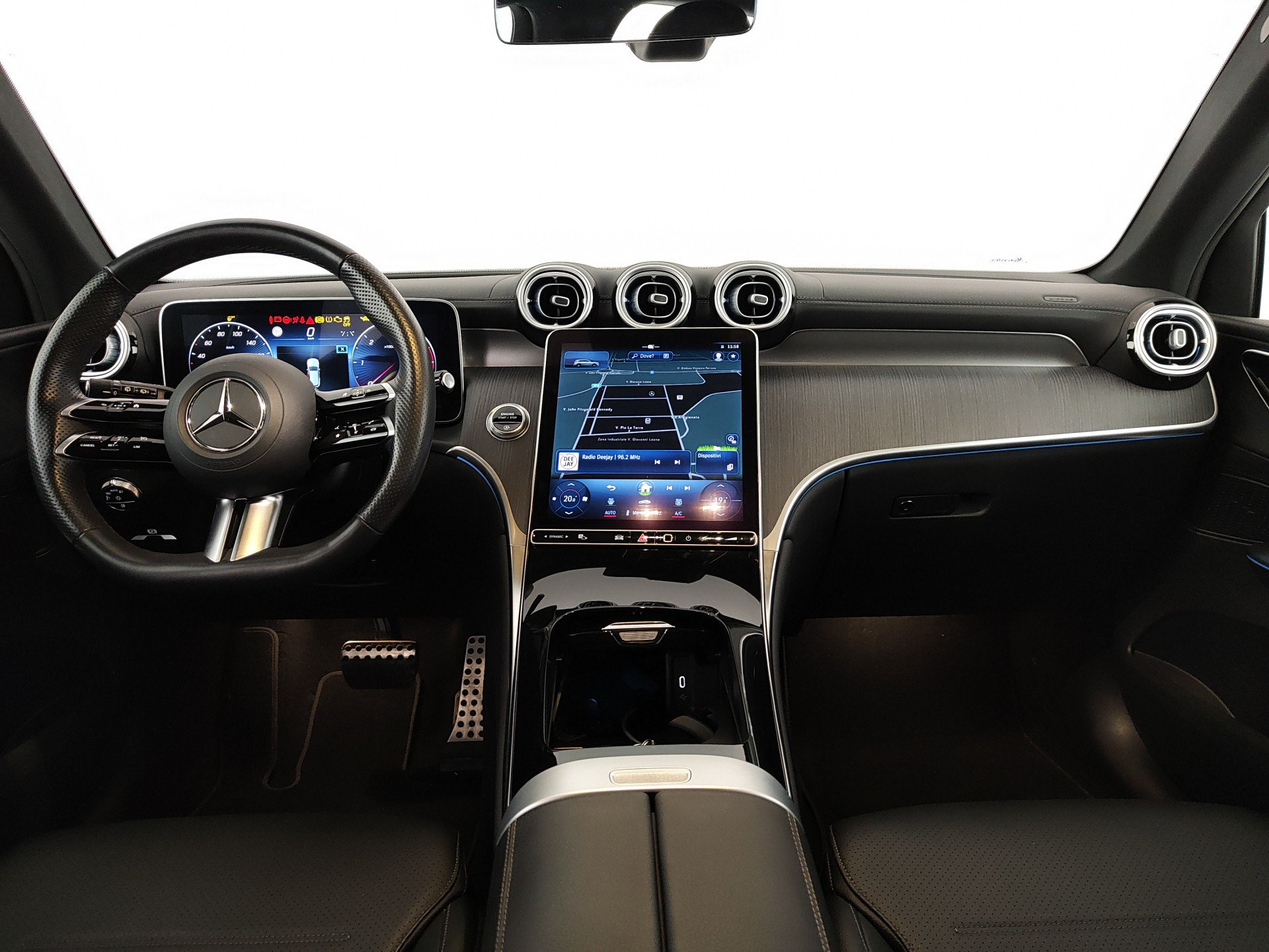 MERCEDES GLC 220D AMG PREMIUM 4 MATIC AUTO