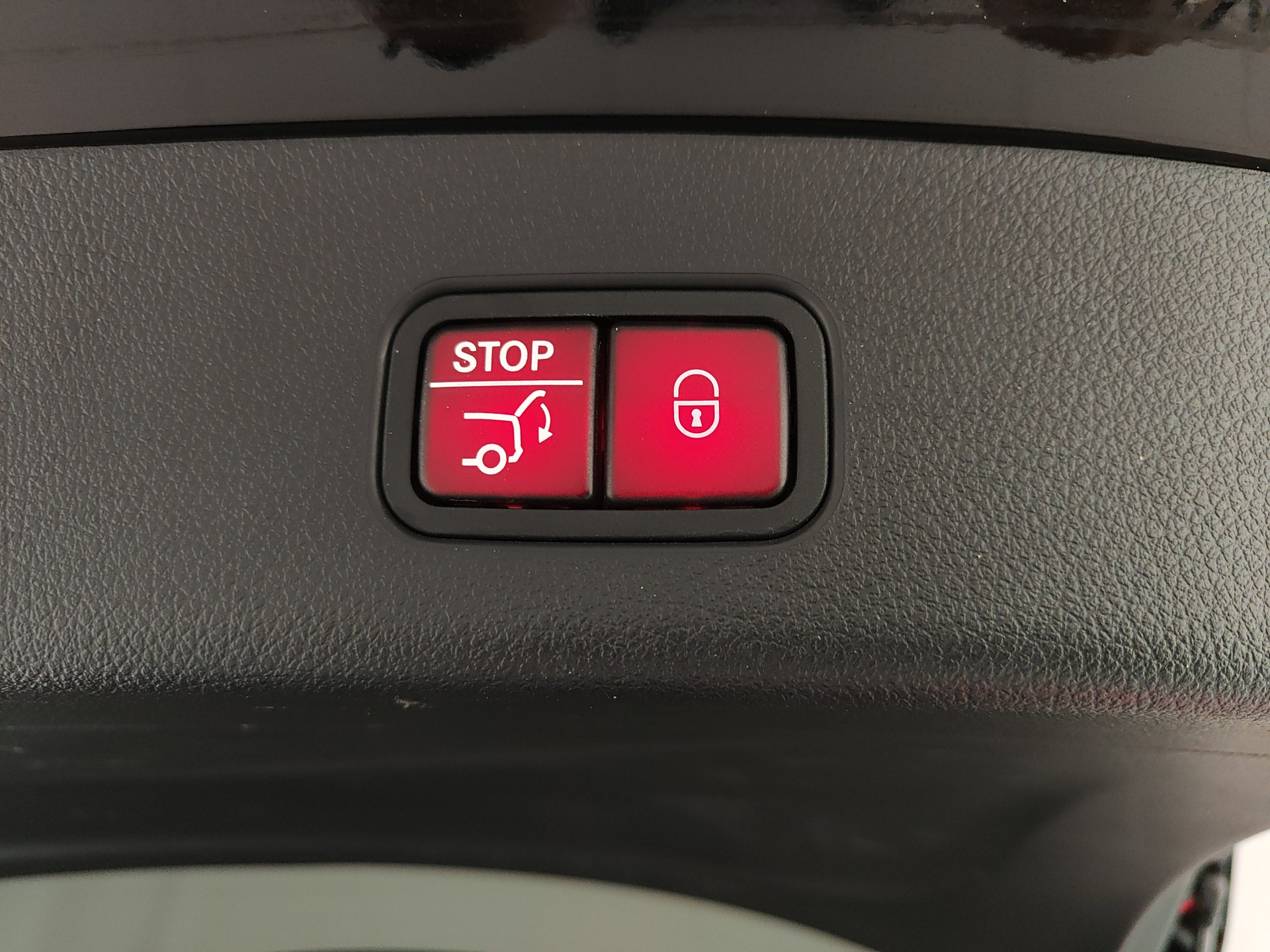 MERCEDES GLC 220D AMG PREMIUM 4 MATIC AUTO