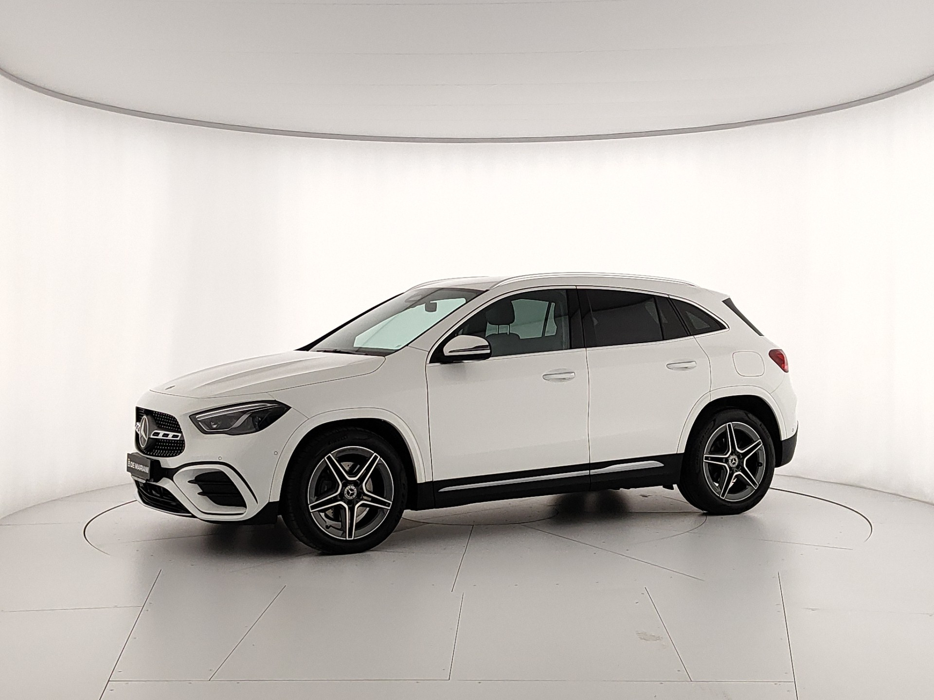 MERCEDES GLA 180D AMG LINE ADVANCED PLUS AUTO