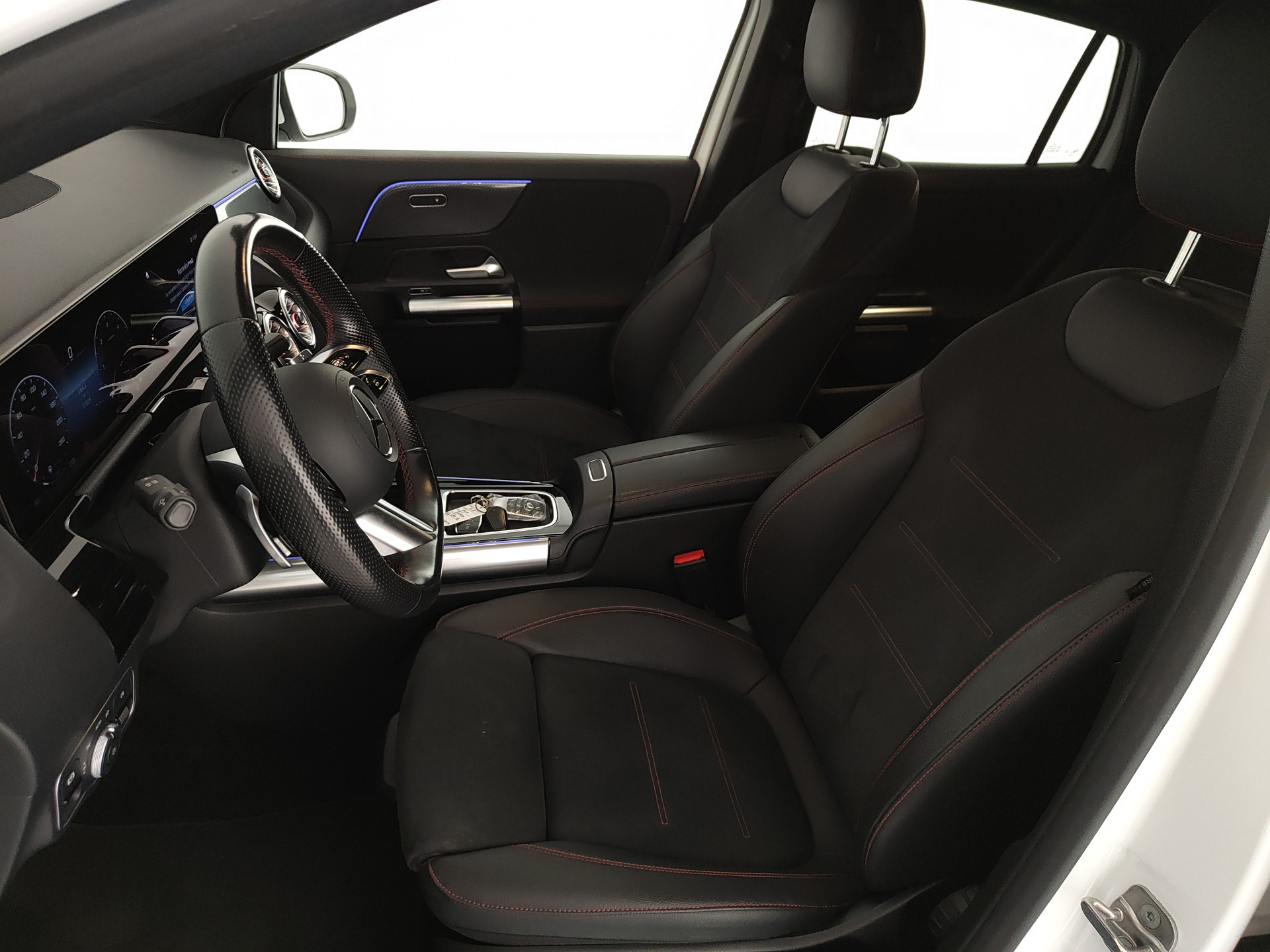 MERCEDES GLA 180D AMG LINE ADVANCED PLUS AUTO