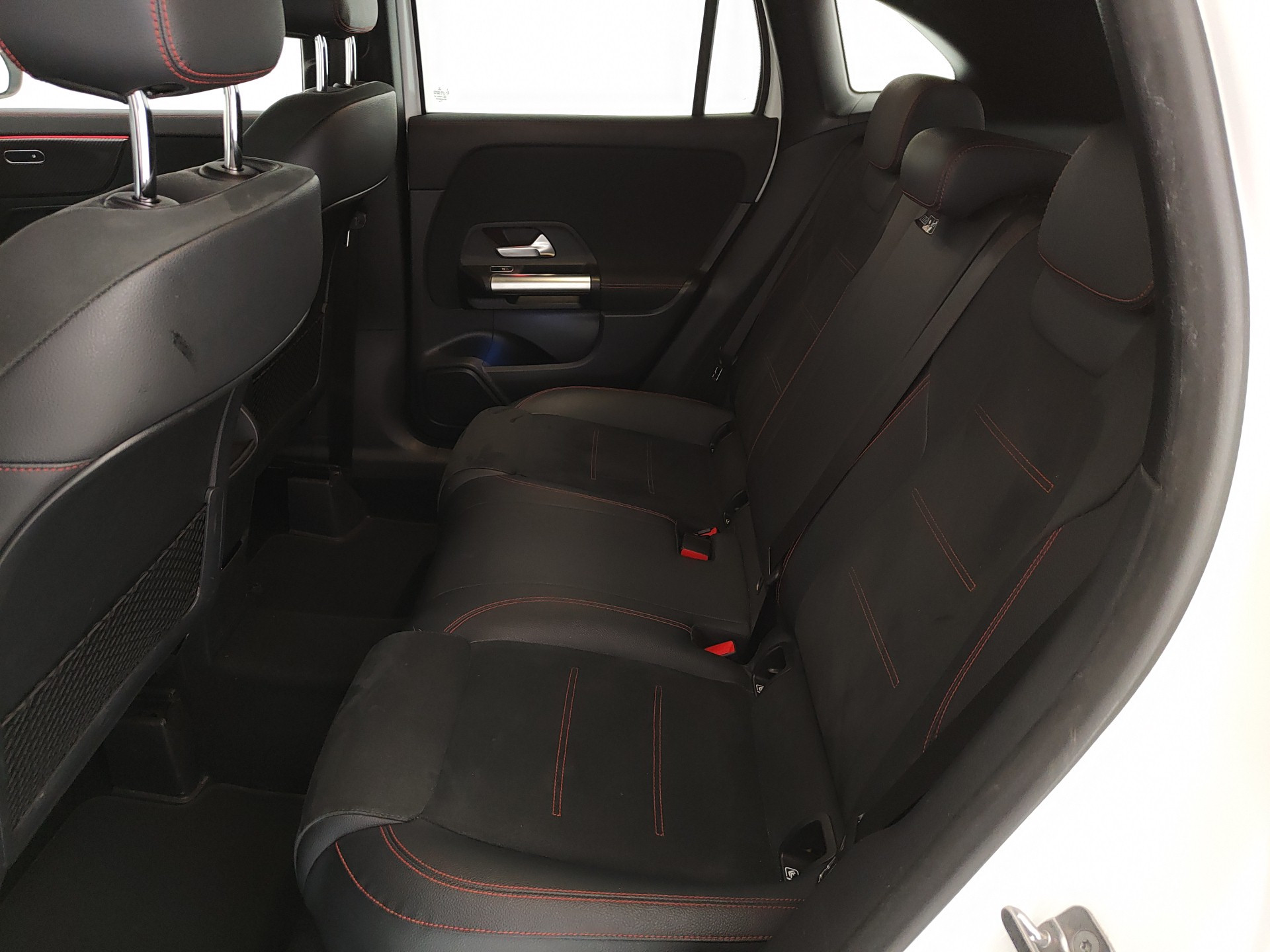 MERCEDES GLA 180D AMG LINE ADVANCED PLUS AUTO