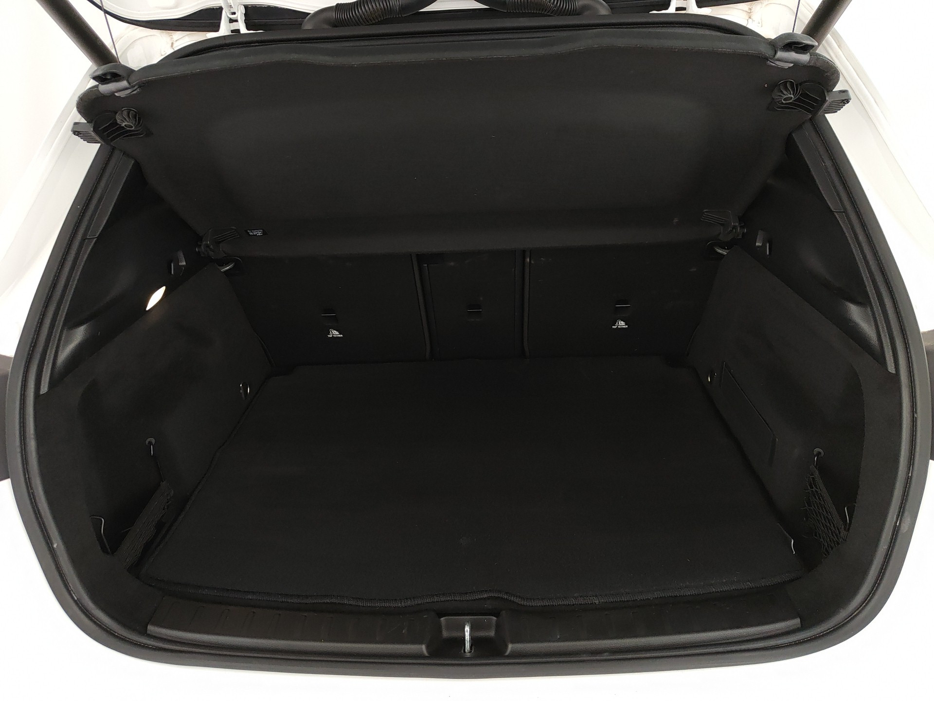 MERCEDES GLA 180D AMG LINE ADVANCED PLUS AUTO