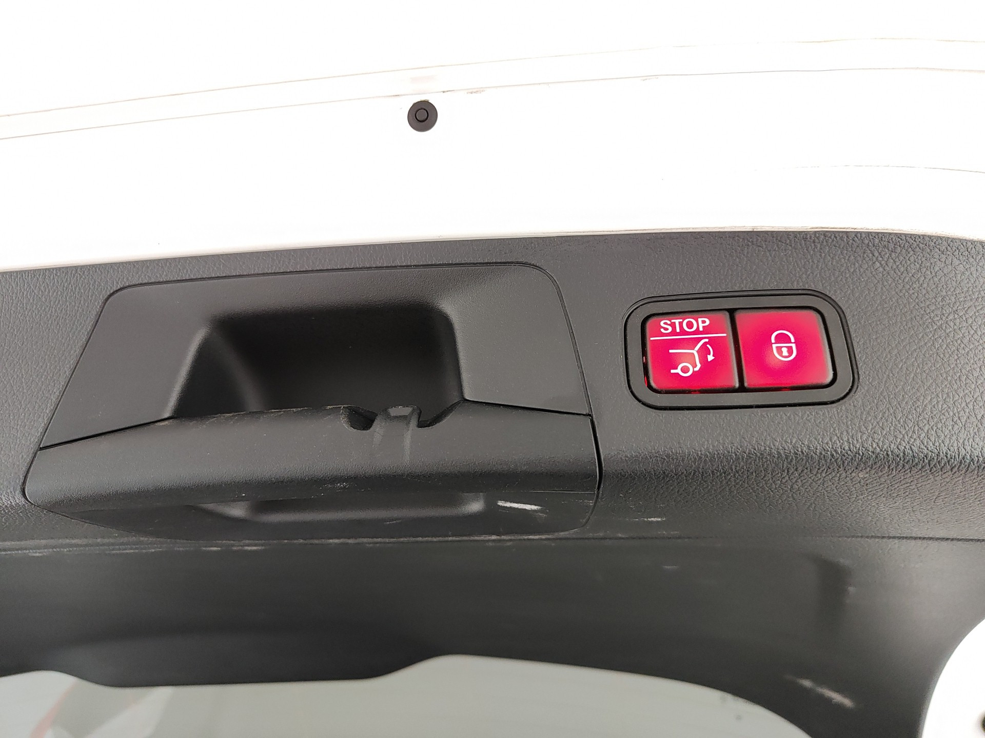 MERCEDES GLA 180D AMG LINE ADVANCED PLUS AUTO