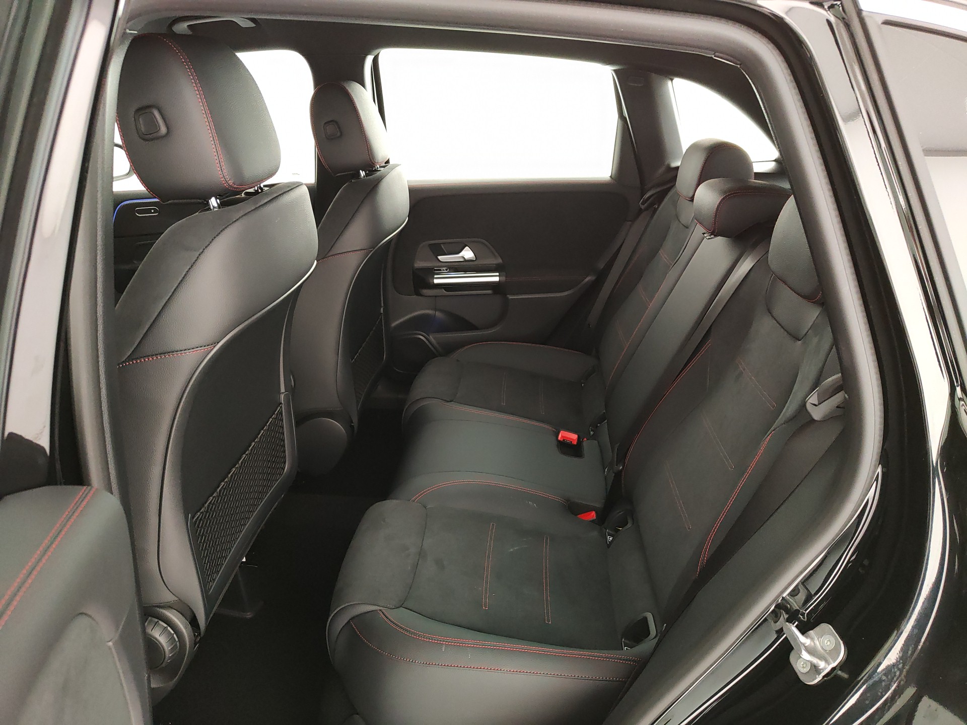 MERCEDES CLASSE B 180d AMG LINE ADVANCED PLUS auto