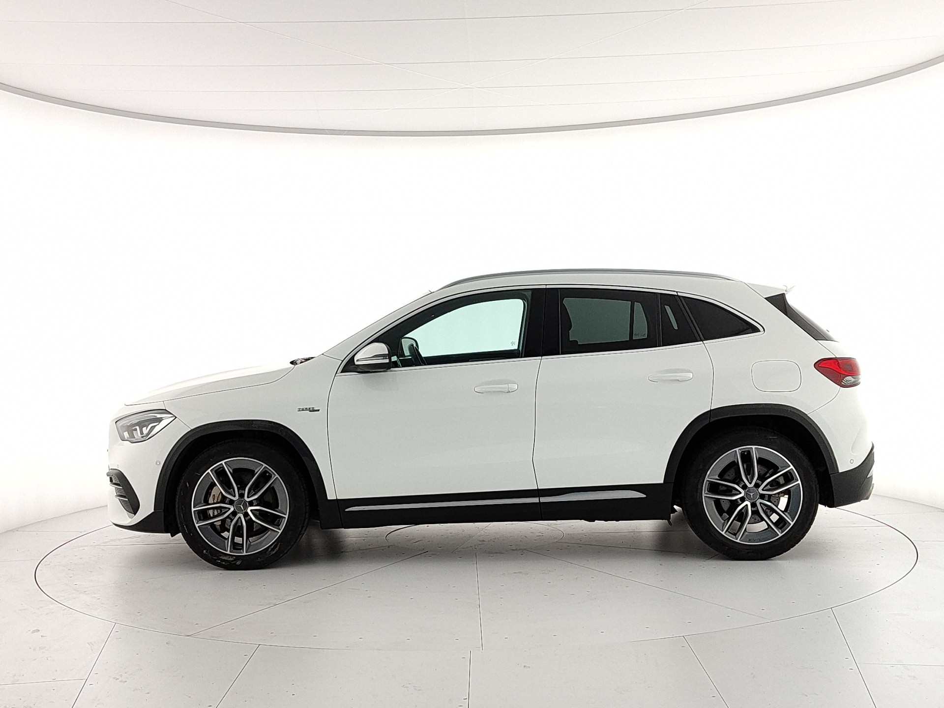 Mercedes-Benz GLA 35 AMG 4MATIC AUTO