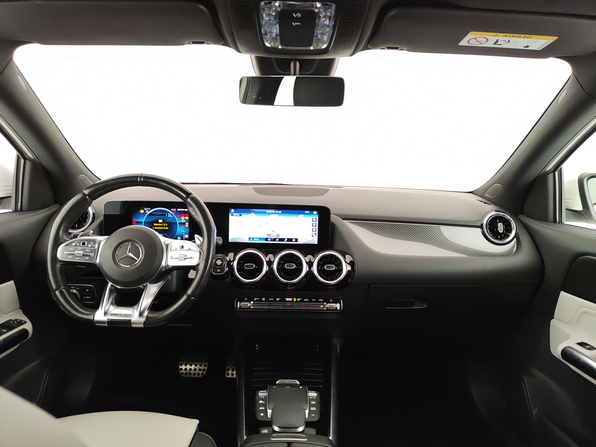 Mercedes-Benz GLA 35 AMG 4MATIC AUTO