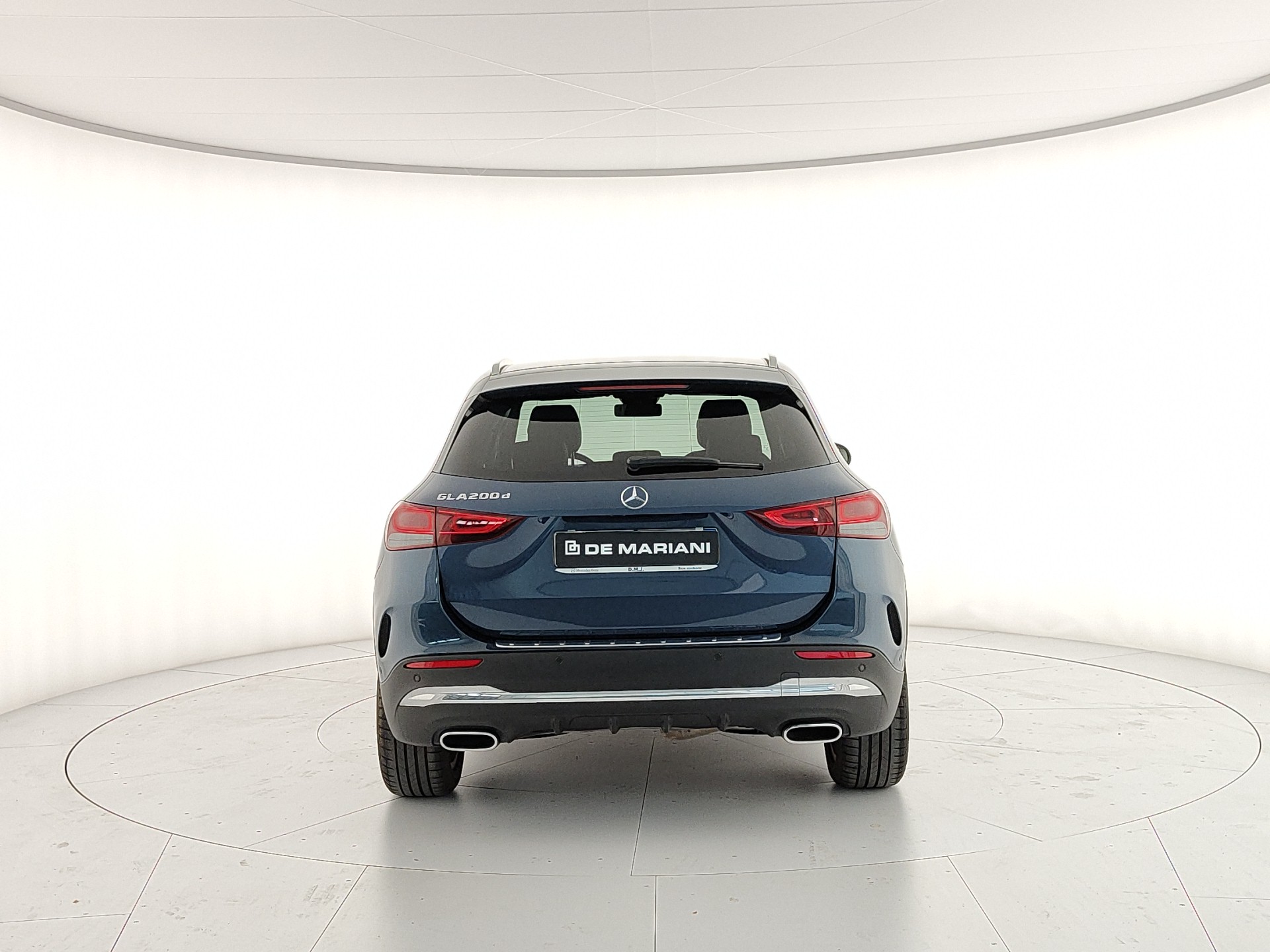 Mercedes-Benz GLA 200d PREMIUM AUTO