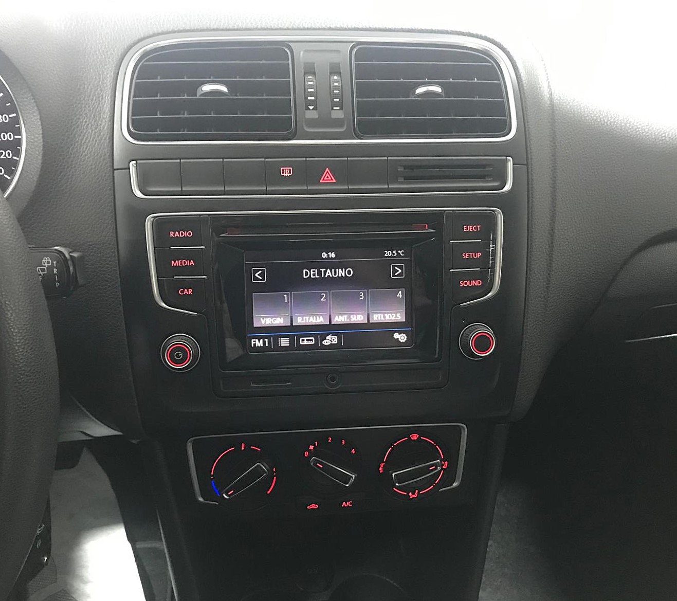 VOLKSWAGEN POLO 1.2MPI 75CV COMFORTLINE