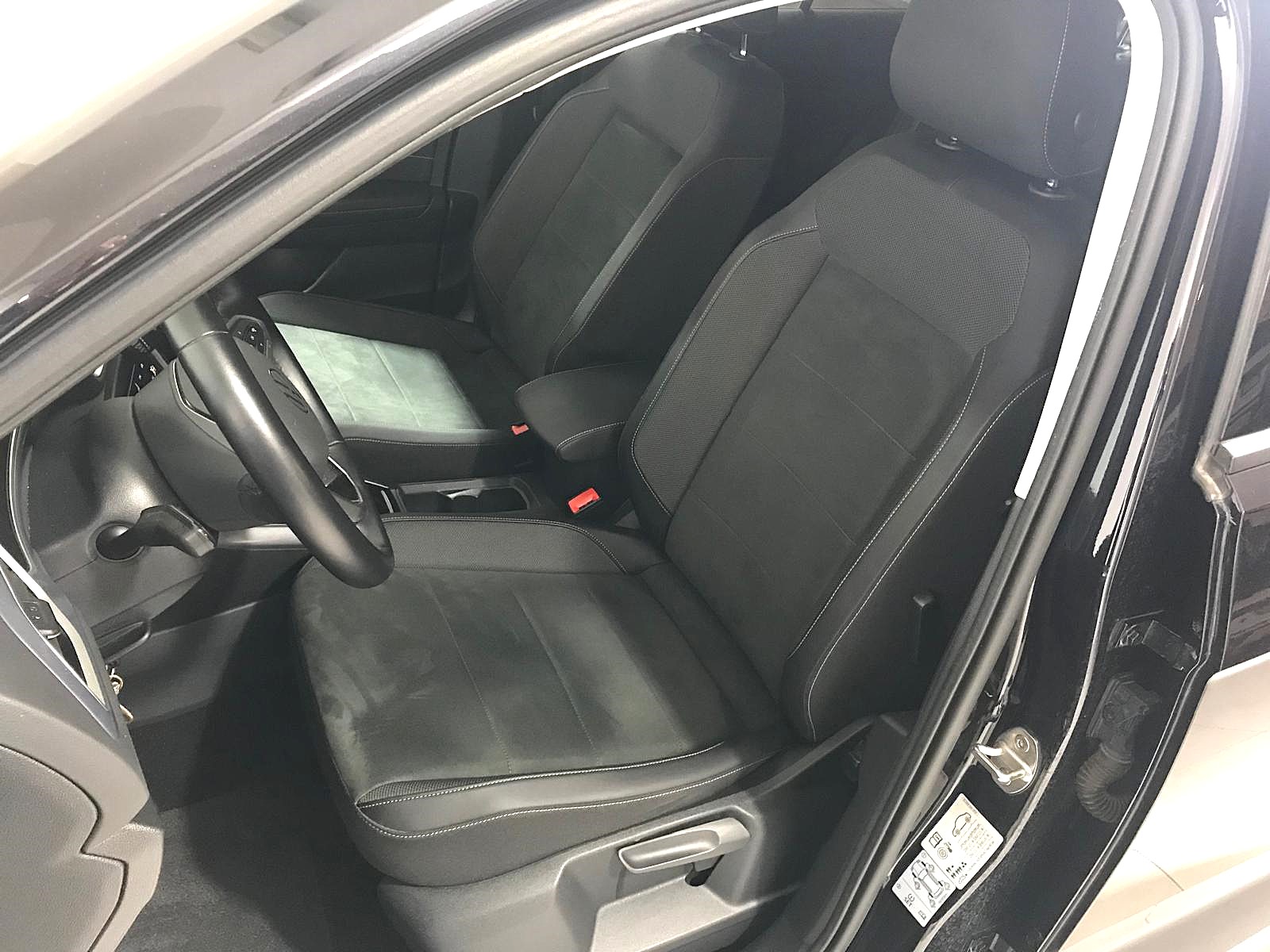 VOLKSWAGEN T-ROC 2.0TDI 115CV STYLE