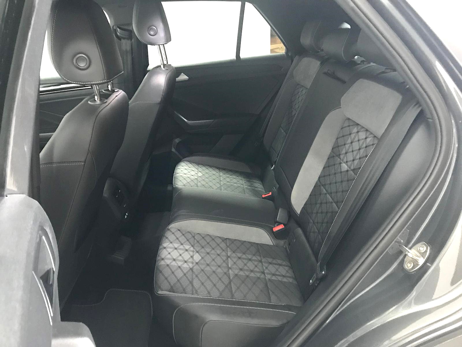 VOLKSWAGEN T-ROC 1.5TSI R-LINE 150CV DSG