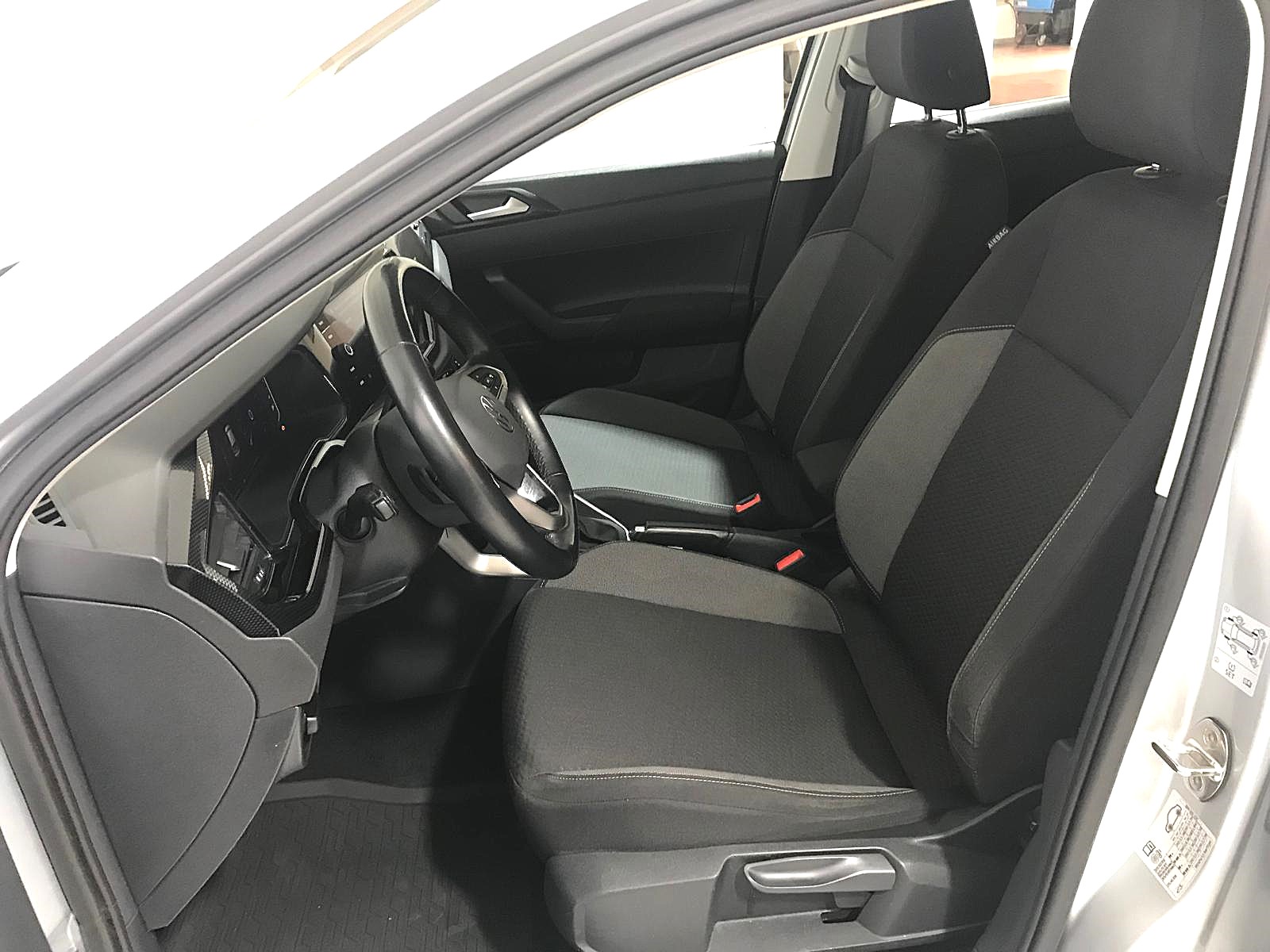 VOLKSWAGEN TAIGO LIFE 1.0TSI 110CV DSG
