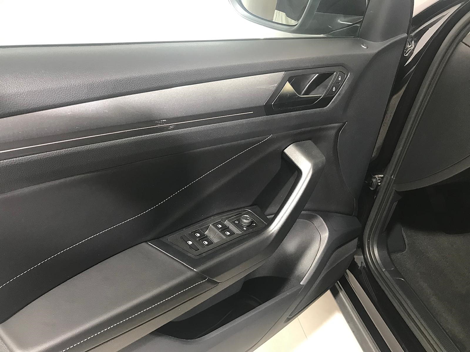 VOLKSWAGEN T-ROC 2.0TDI 115CV STYLE