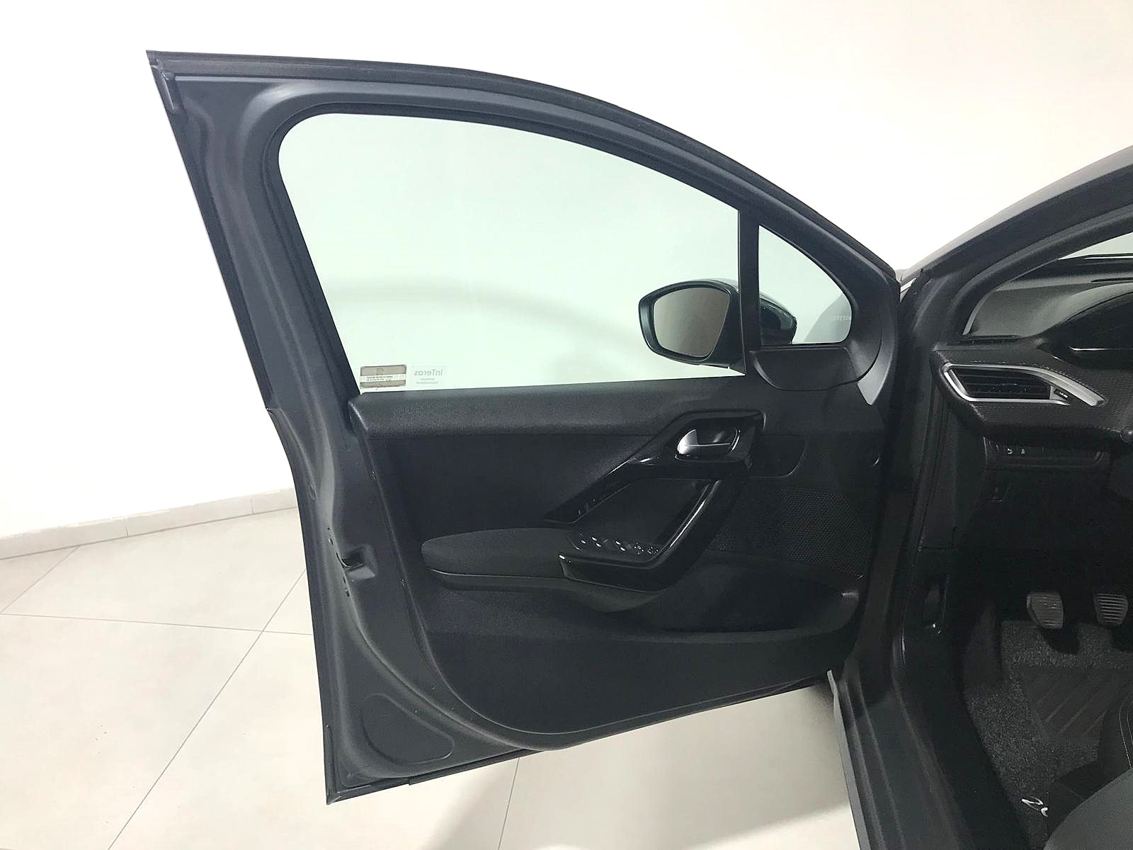 PEUGEOT 208 1.6 BLUEHDI 75CV 5P ALLURE