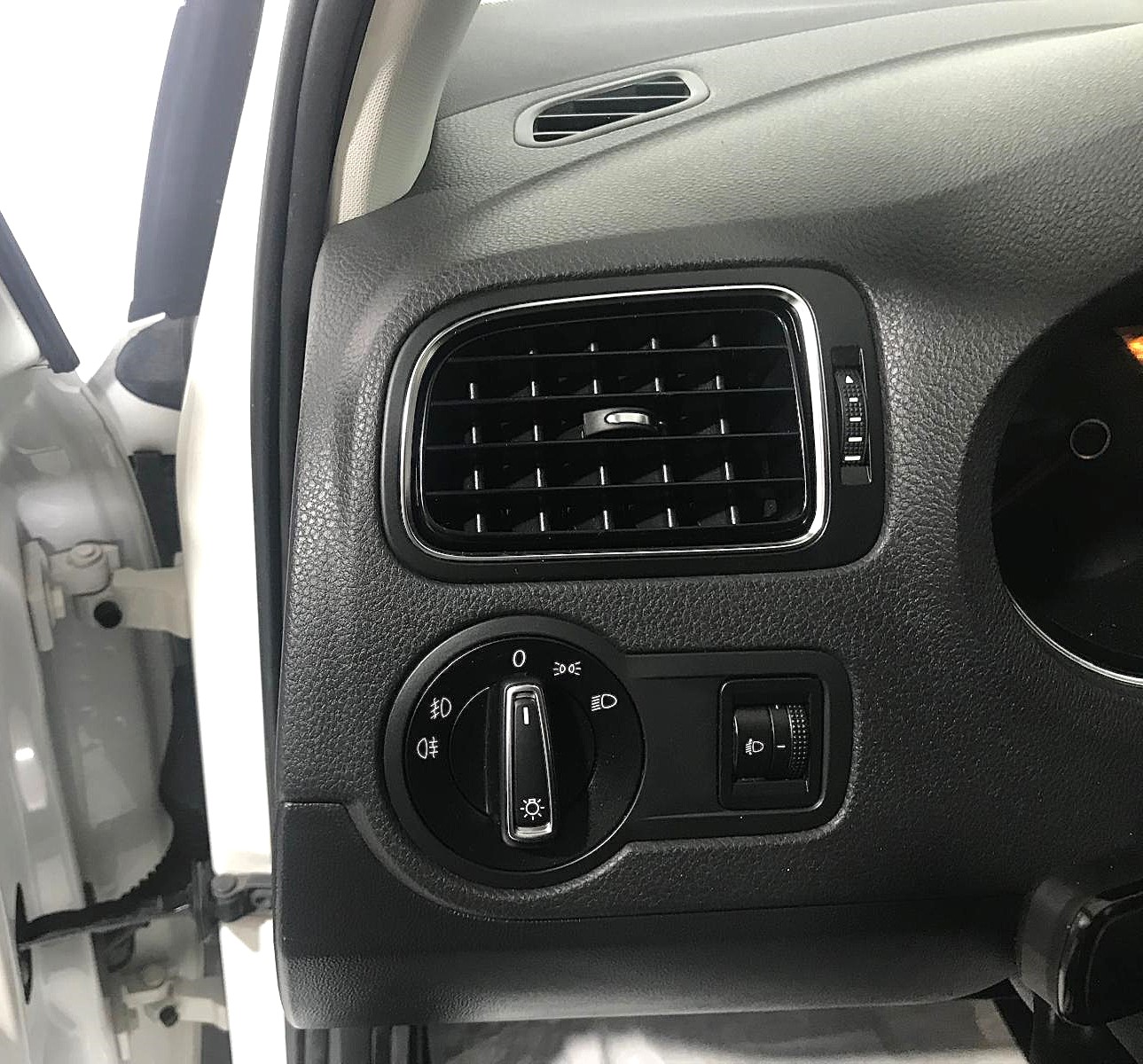 VOLKSWAGEN POLO 1.2MPI 75CV COMFORTLINE