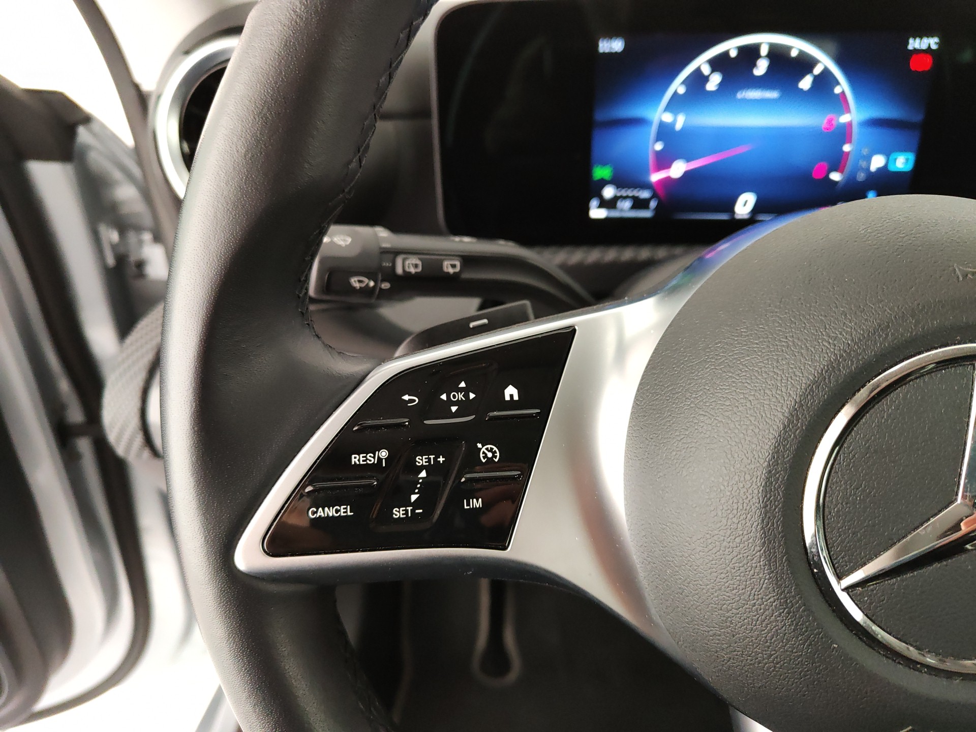 Mercedes-Benz CLA SHOOTING BRAKE 180d Advanced Auto