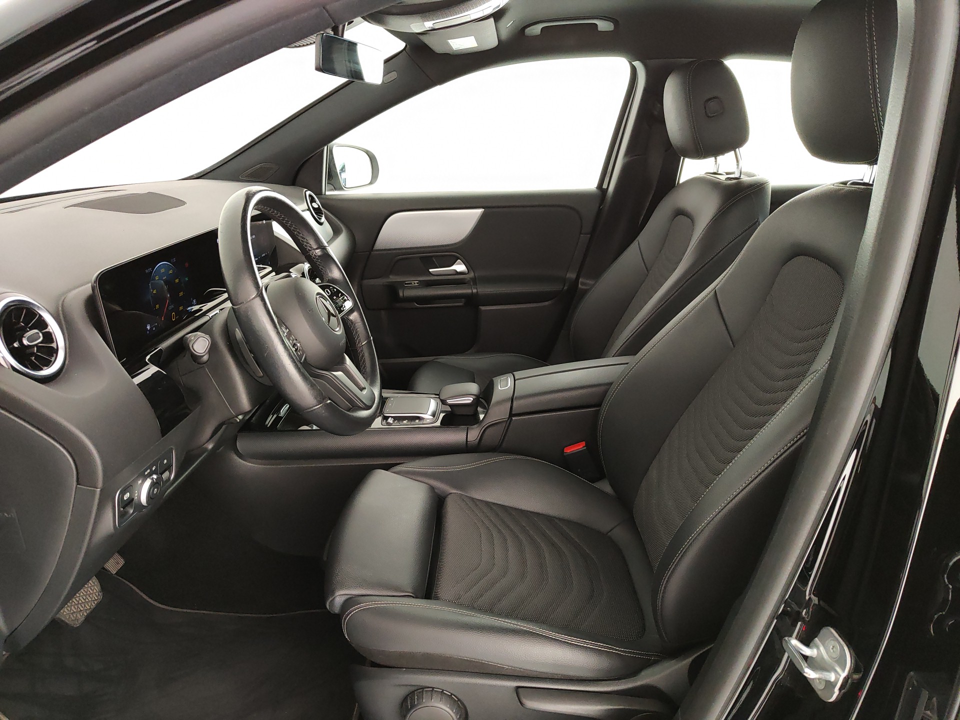 Mercedes-Benz GLA 180d SPORT AUTO 116cv