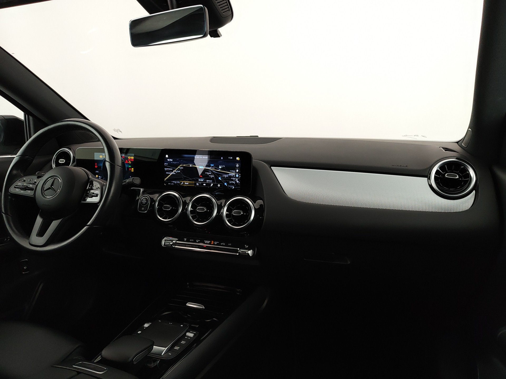 Mercedes-Benz GLA 180d SPORT AUTO 116cv